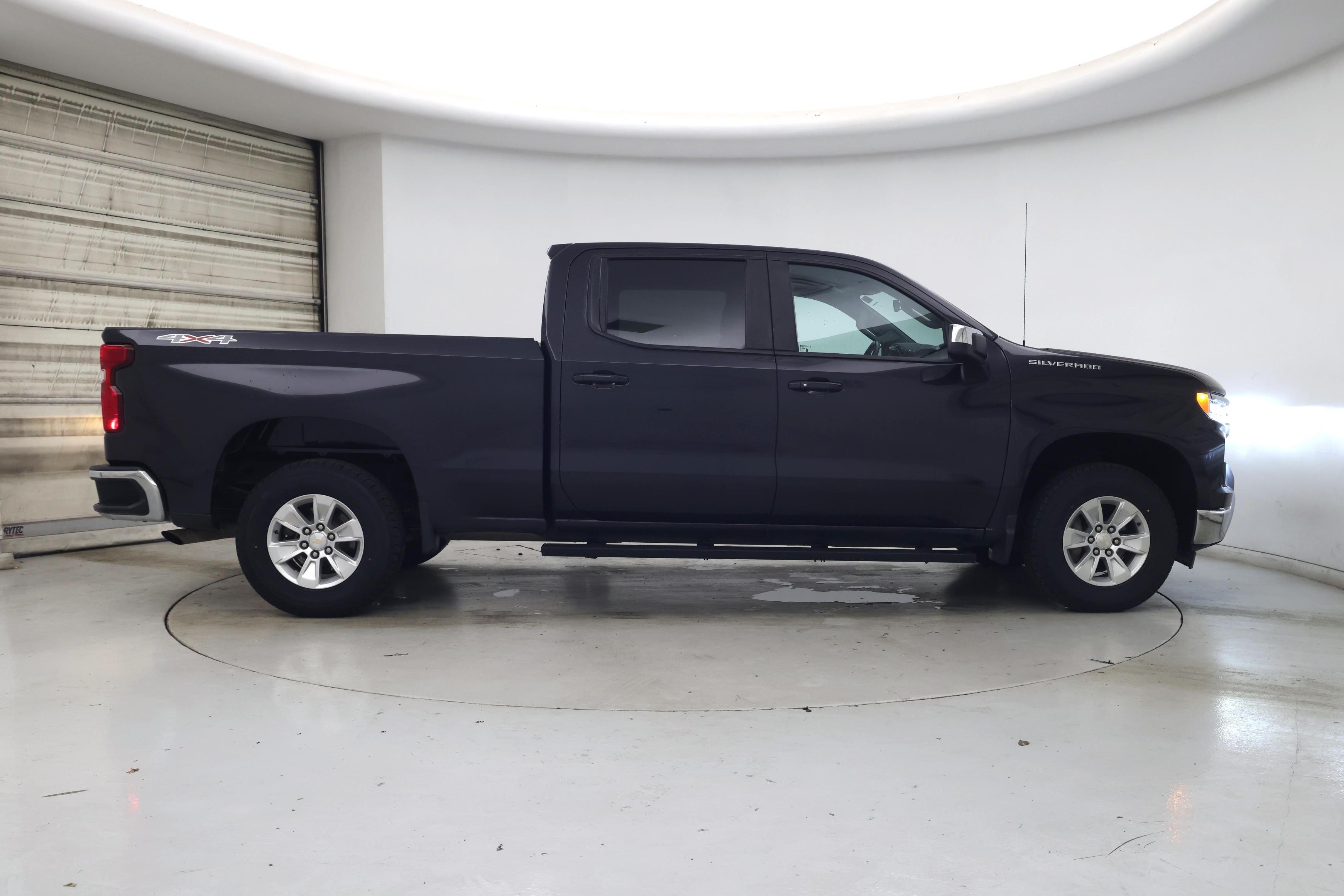Thumbnail: 2023 Chevrolet Silverado 1500 - 7