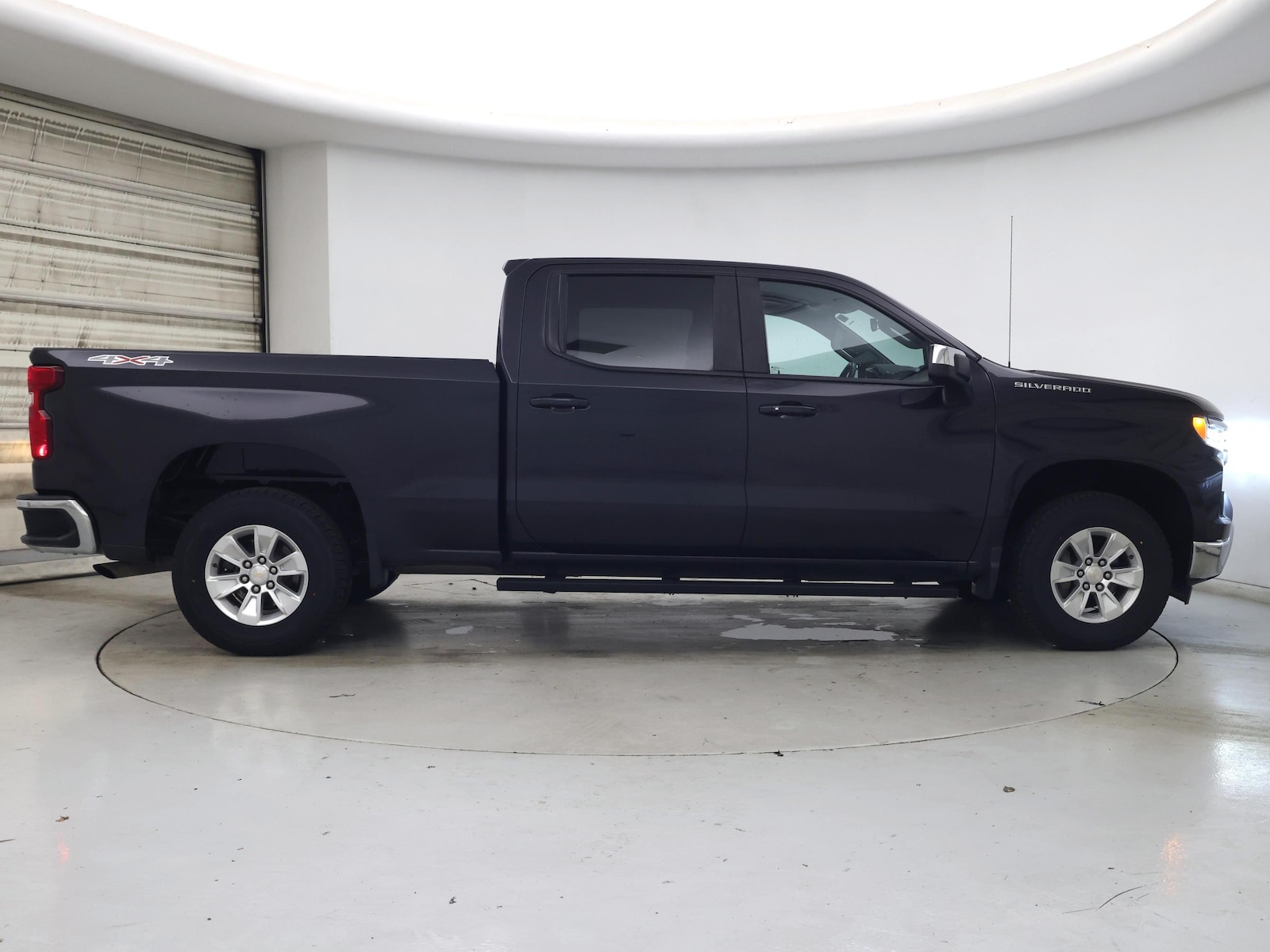 2023 Chevrolet Silverado 1500 LT - Photo 8