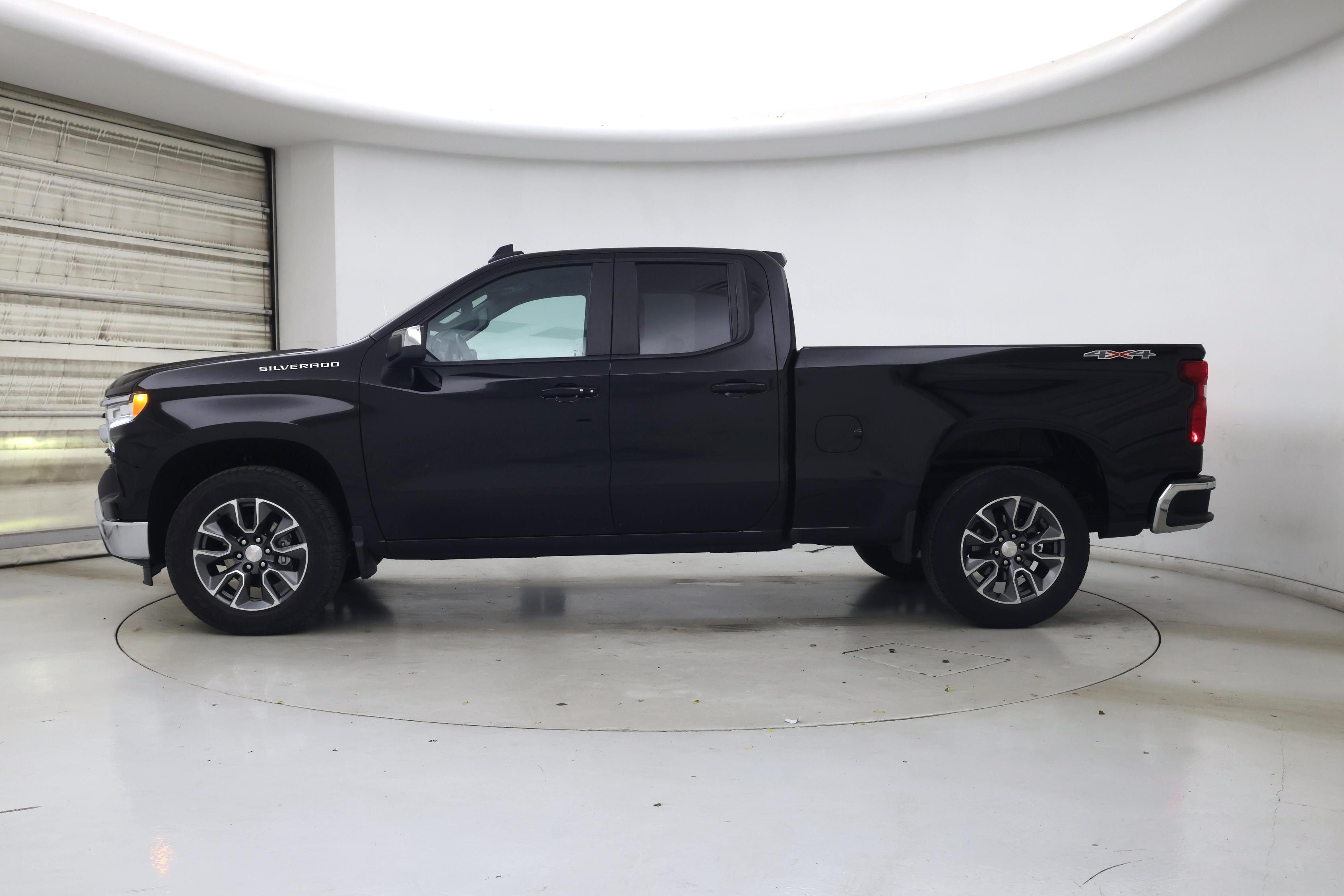 Thumbnail: 2023 Chevrolet Silverado 1500 - 3