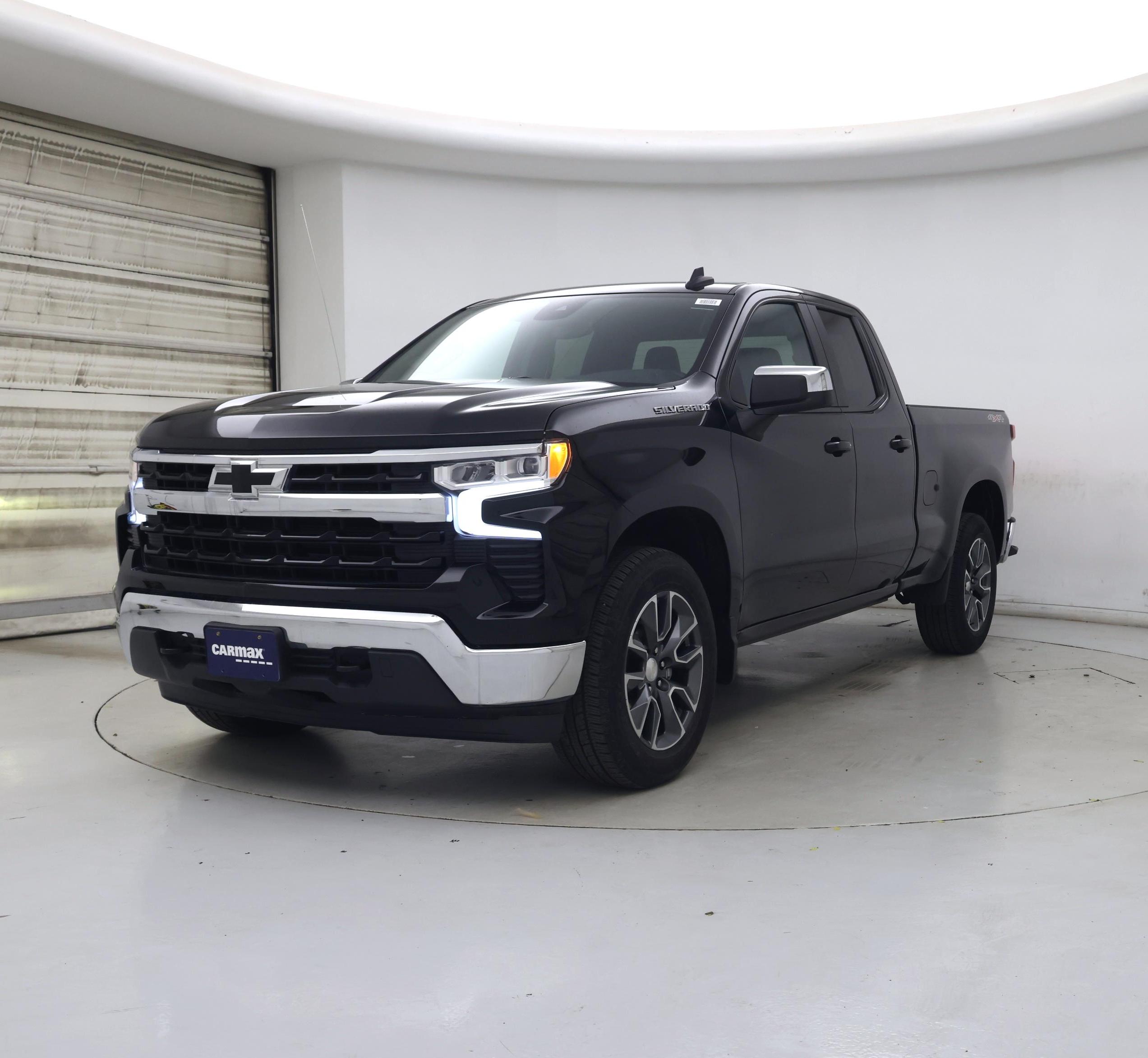 Thumbnail: 2023 Chevrolet Silverado 1500 - 4