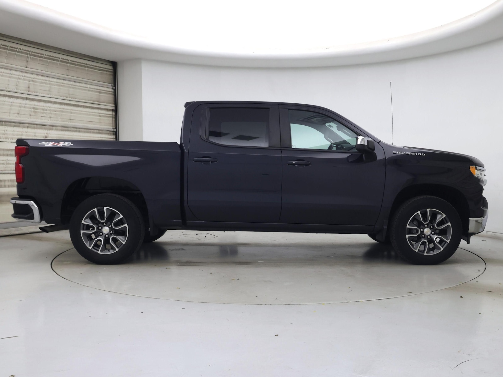 2022 Chevrolet Silverado 1500 LT - Photo 8
