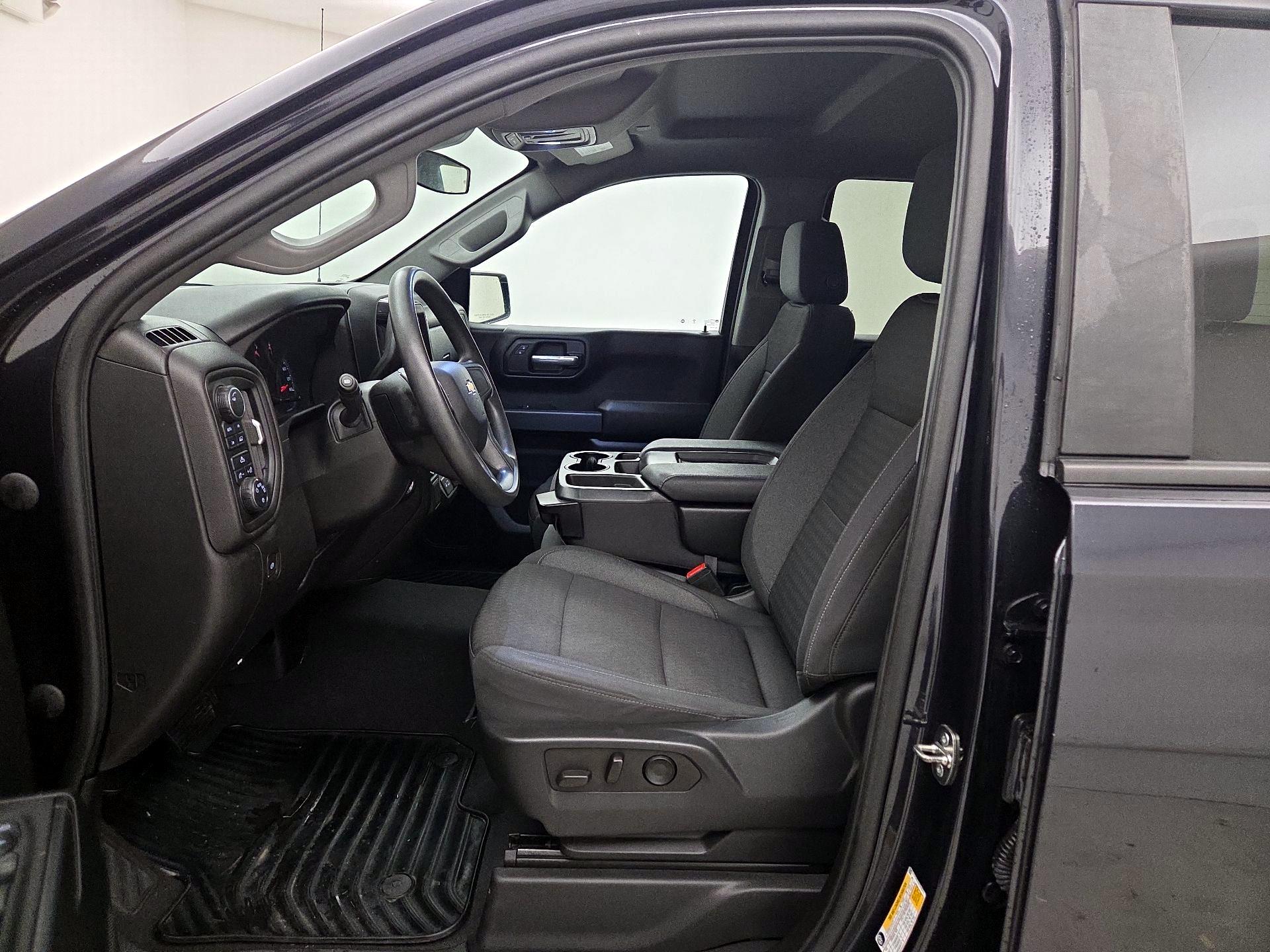 Thumbnail: 2022 Chevrolet Silverado 1500 - 11