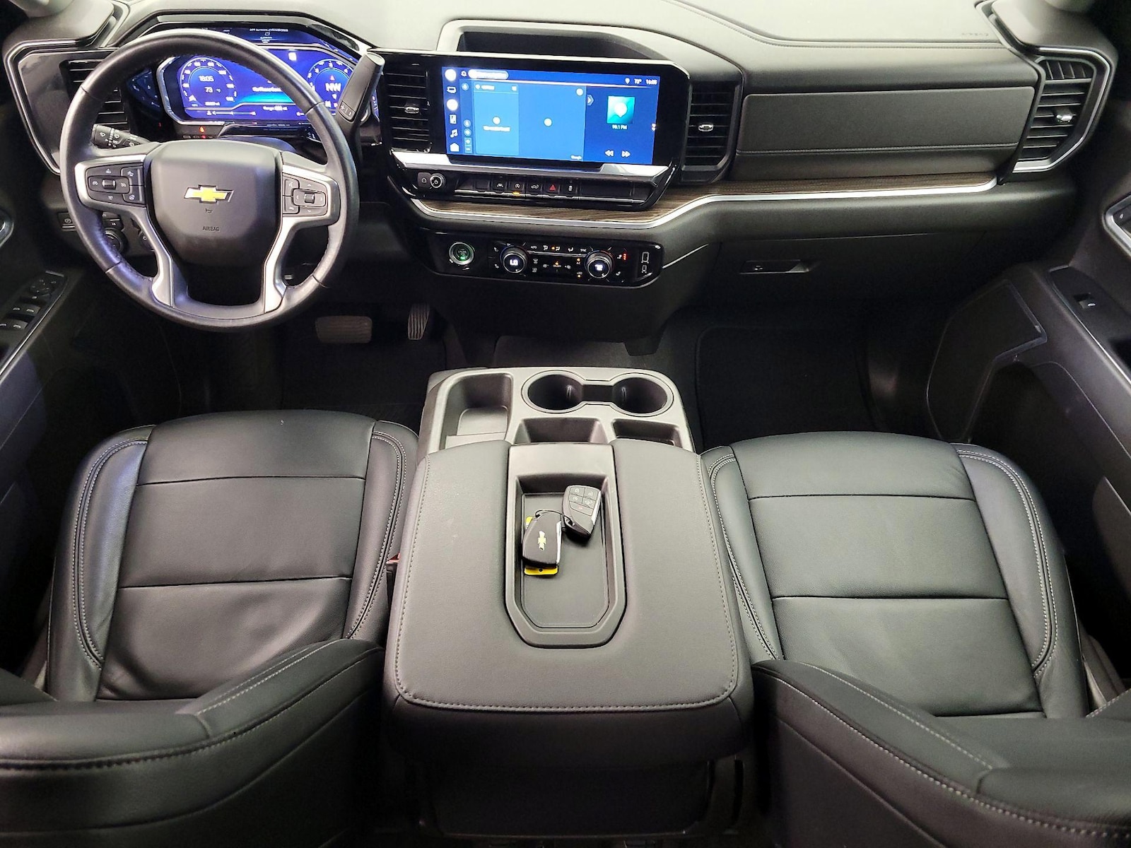 2022 Chevrolet Silverado 1500 LT - Photo 10