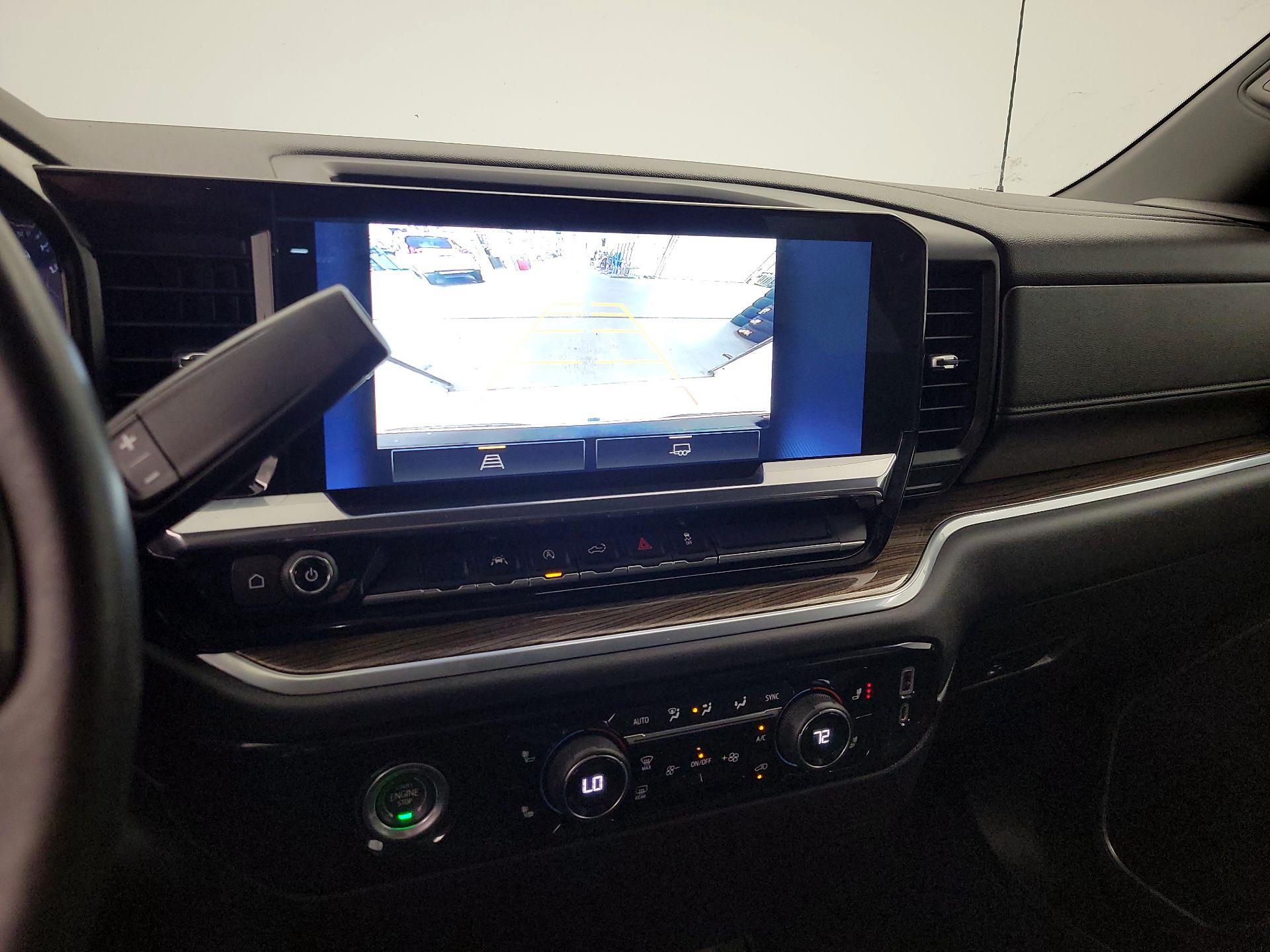 Thumbnail: 2022 Chevrolet Silverado 1500 - 15