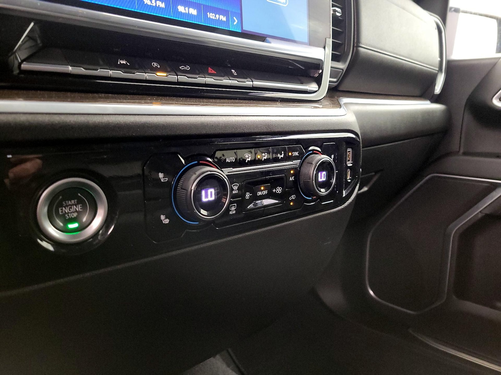 2022 Chevrolet Silverado 1500 LT - Photo 20