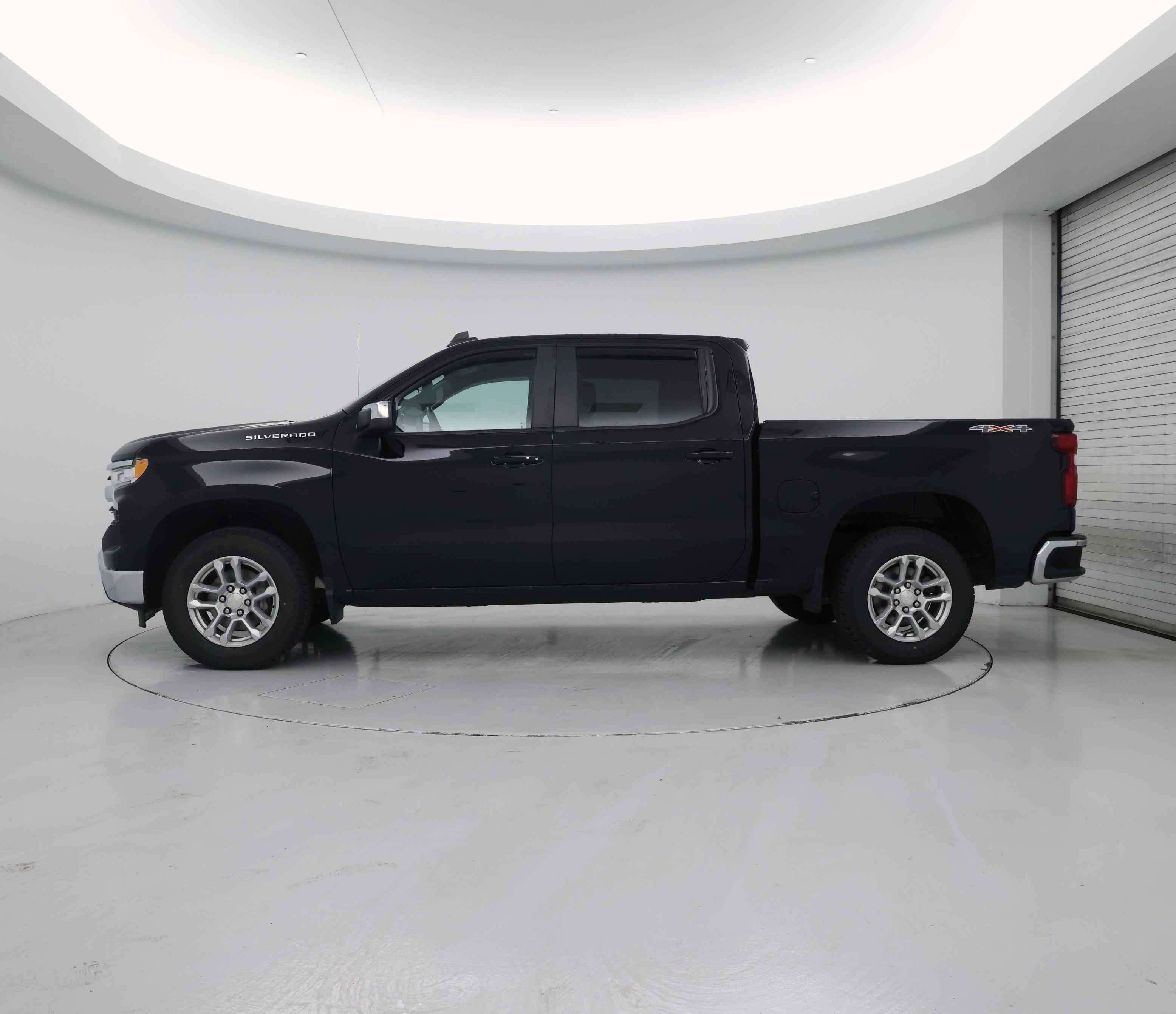 Thumbnail: 2022 Chevrolet Silverado 1500 - 3