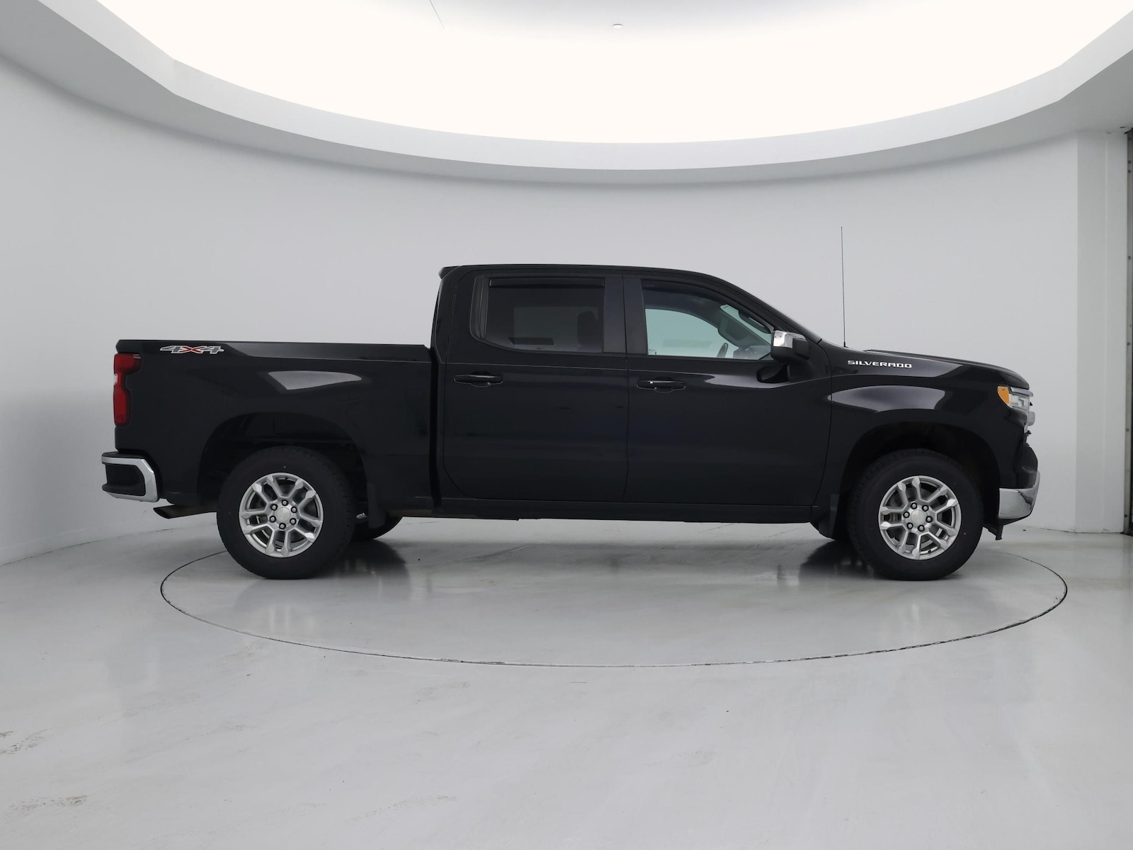 2022 Chevrolet Silverado 1500 LT - Photo 8