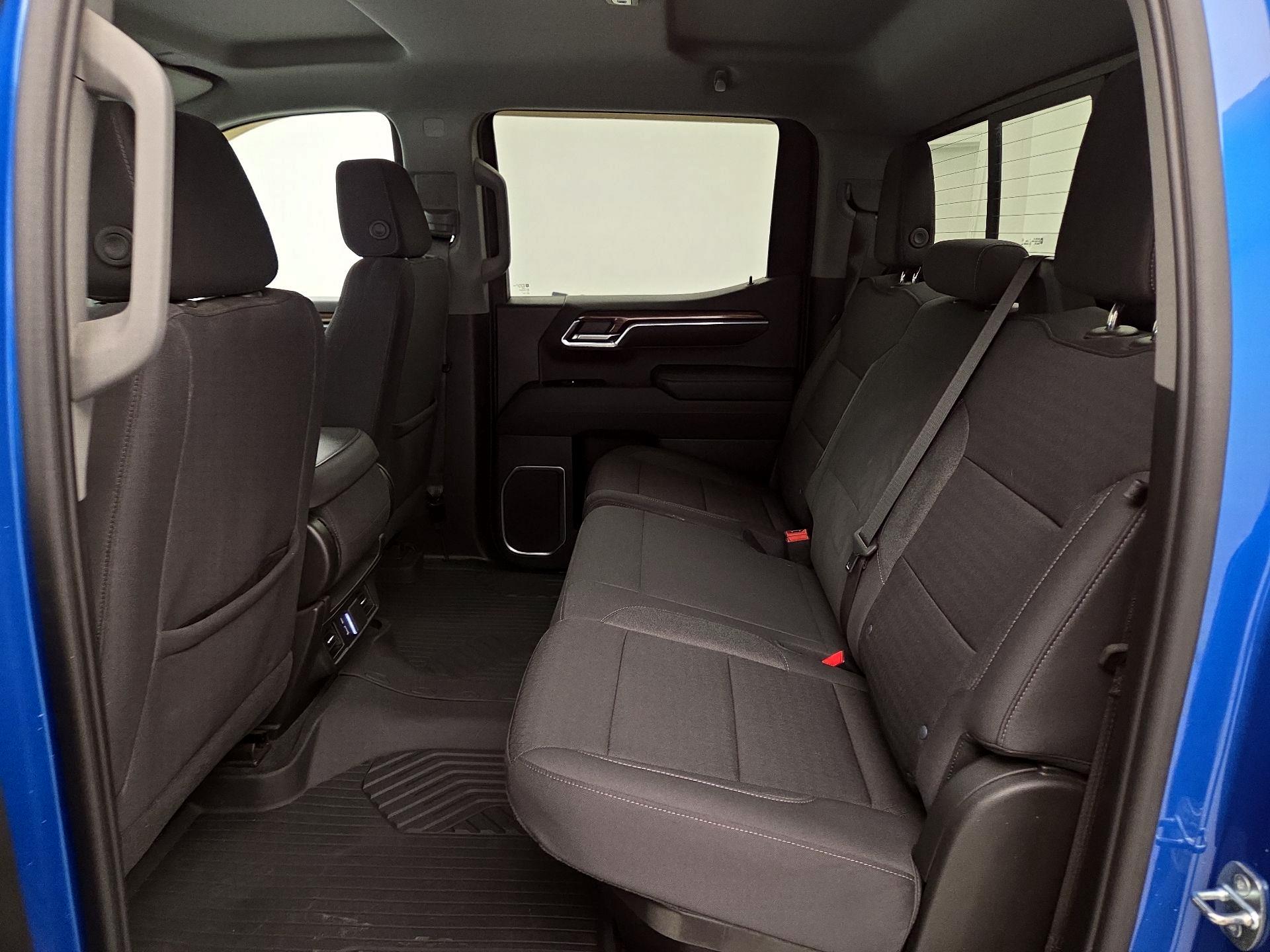 Thumbnail: 2023 Chevrolet Silverado 1500 - 19