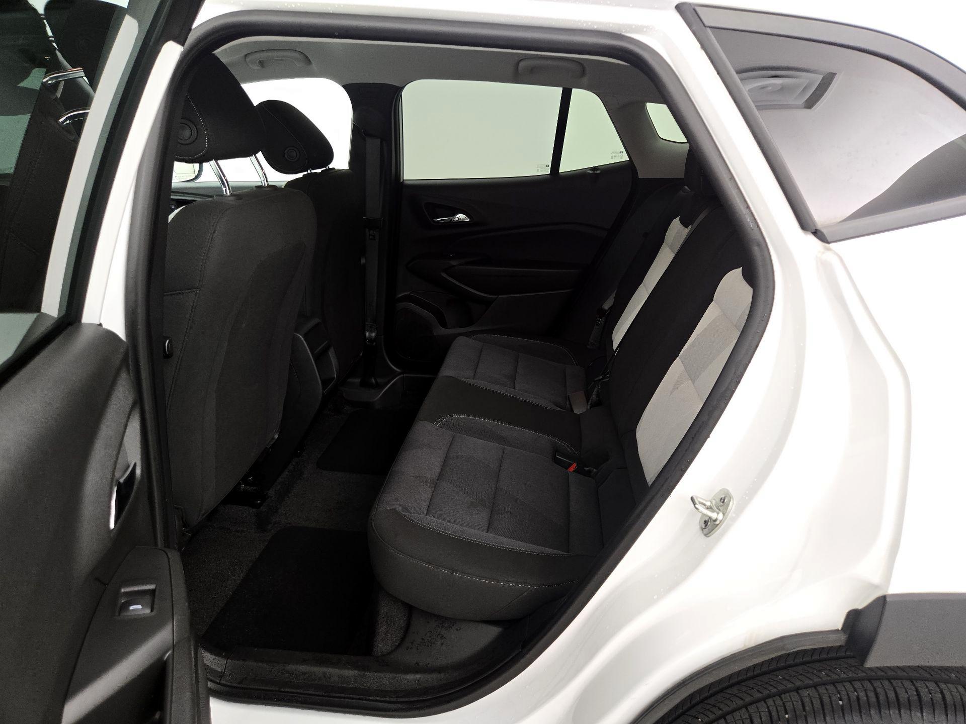 Thumbnail: 2024 Chevrolet Trax - 19