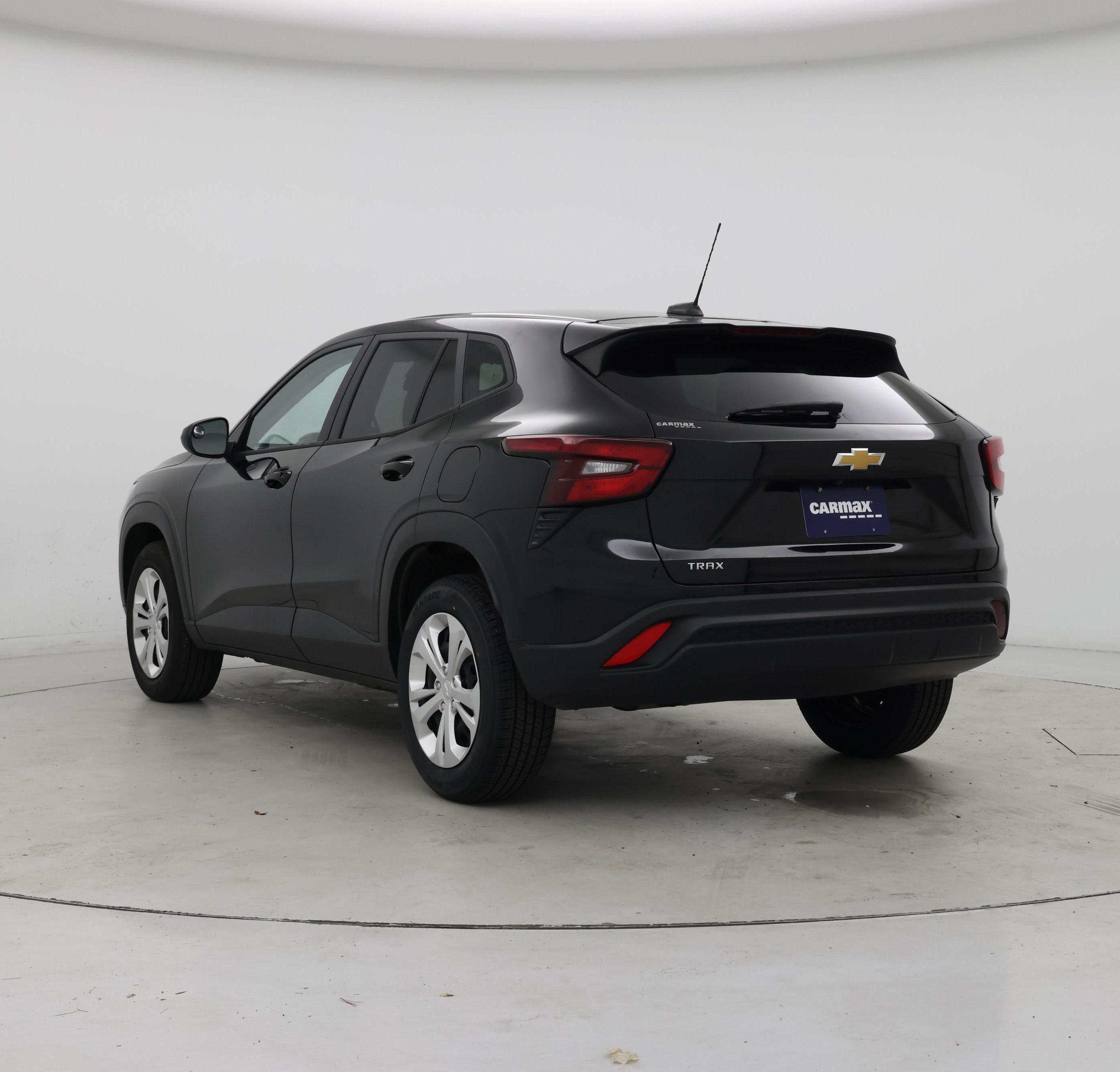 Thumbnail: 2024 Chevrolet Trax - 2
