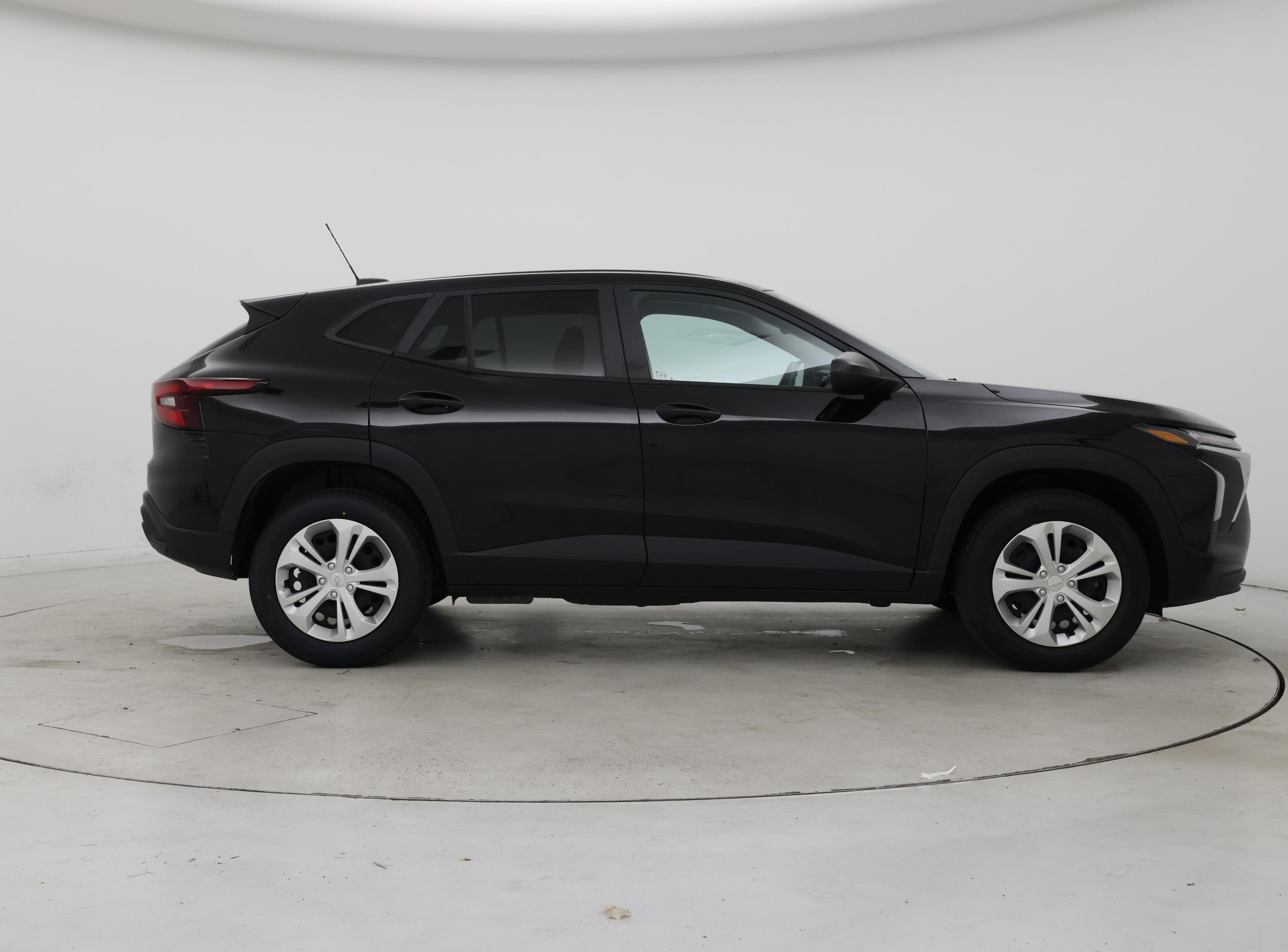 Thumbnail: 2024 Chevrolet Trax - 7