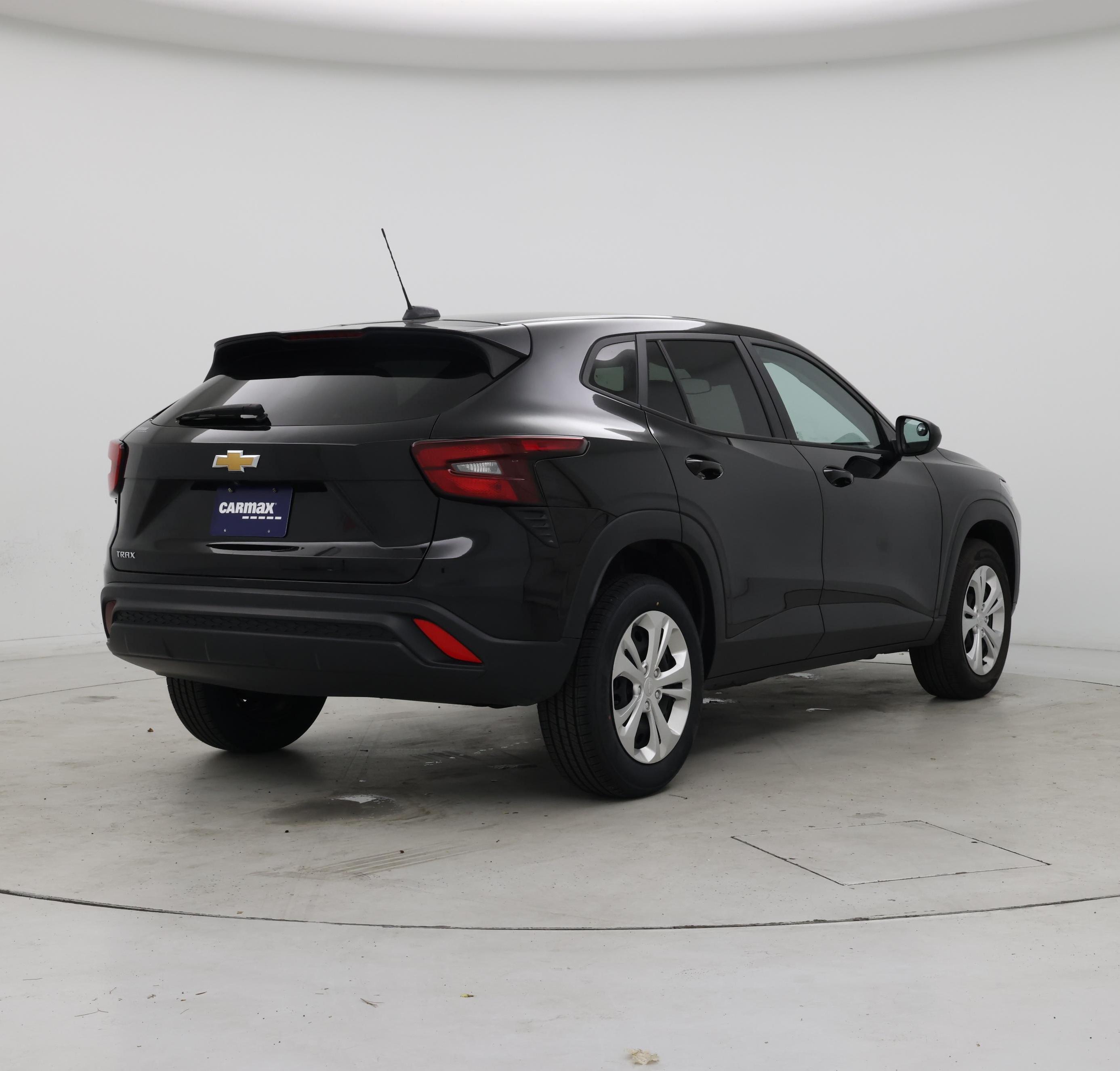 Thumbnail: 2024 Chevrolet Trax - 8