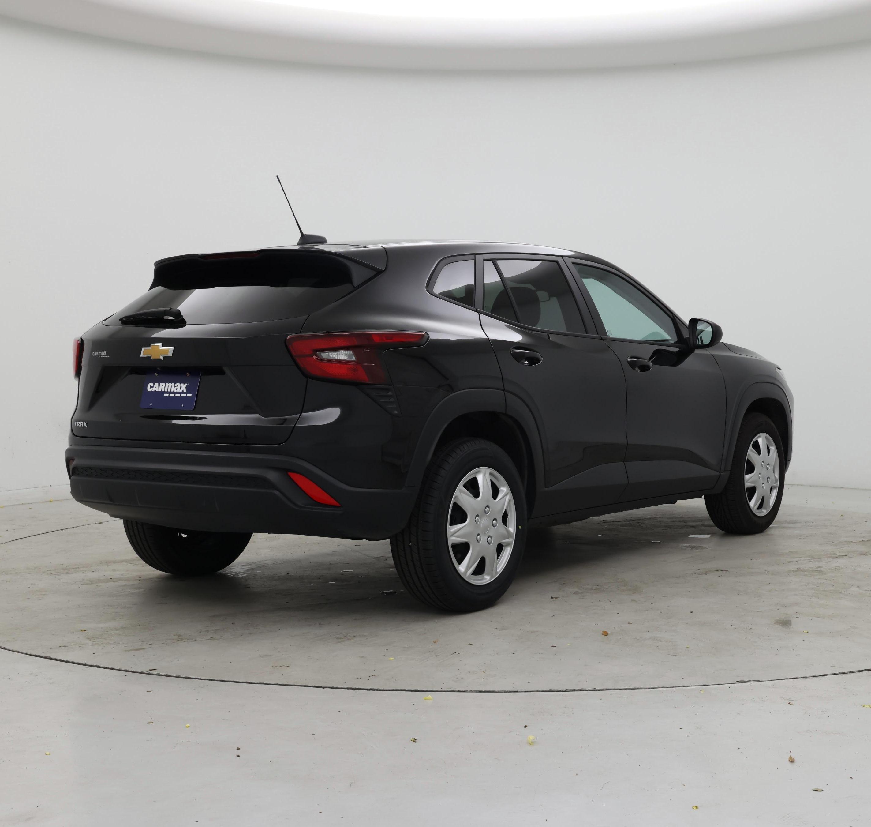 Thumbnail: 2024 Chevrolet Trax - 8