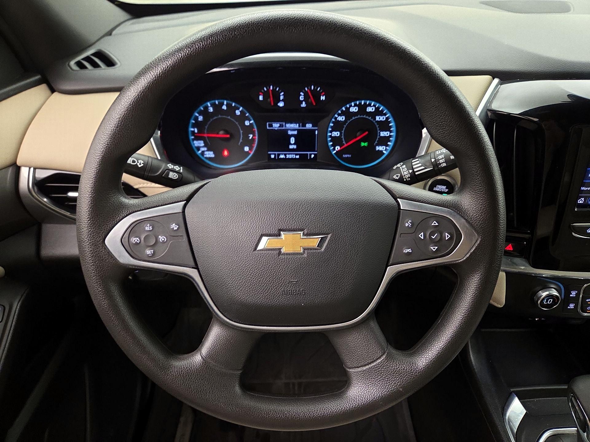 Thumbnail: 2023 Chevrolet Traverse - 10