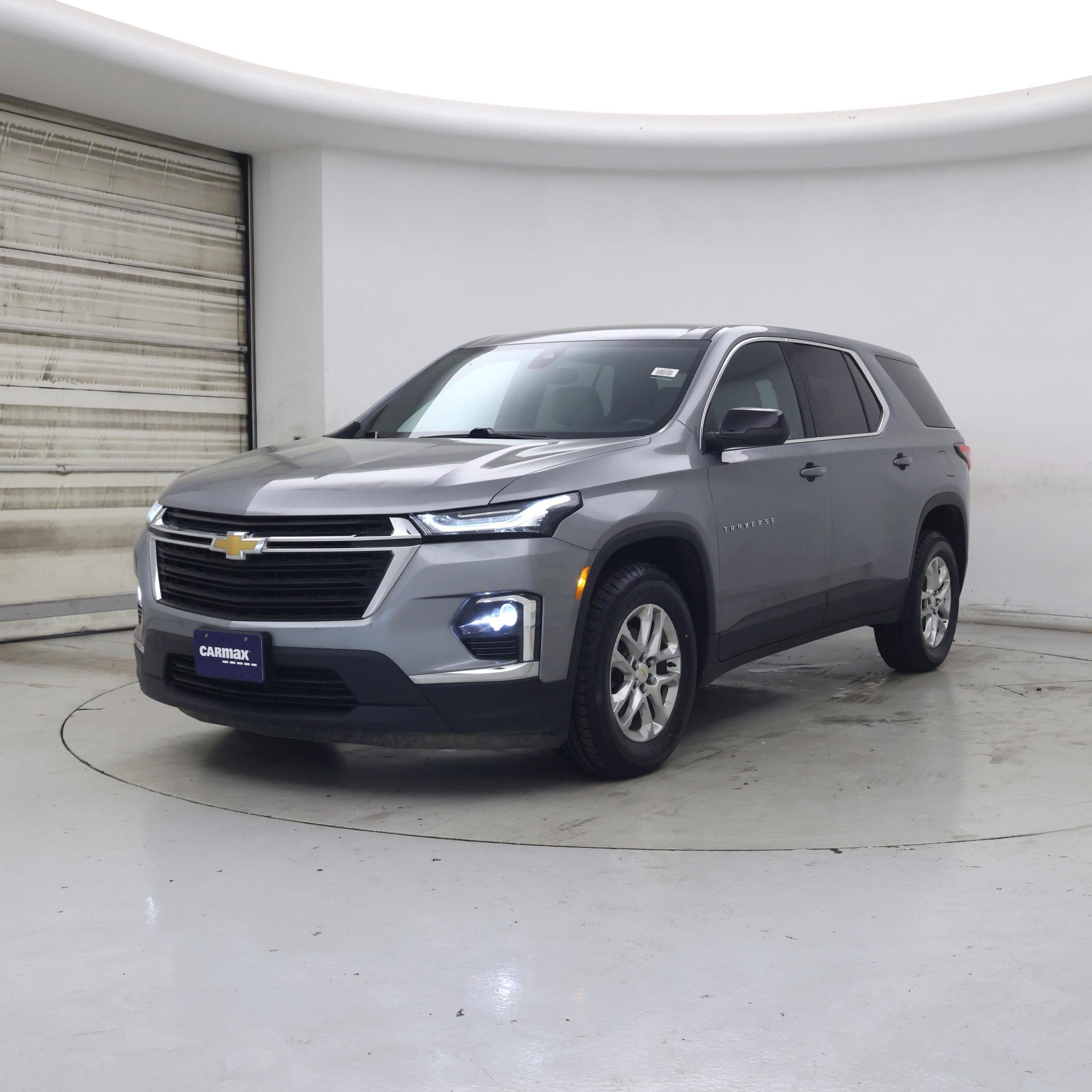 Thumbnail: 2023 Chevrolet Traverse - 4