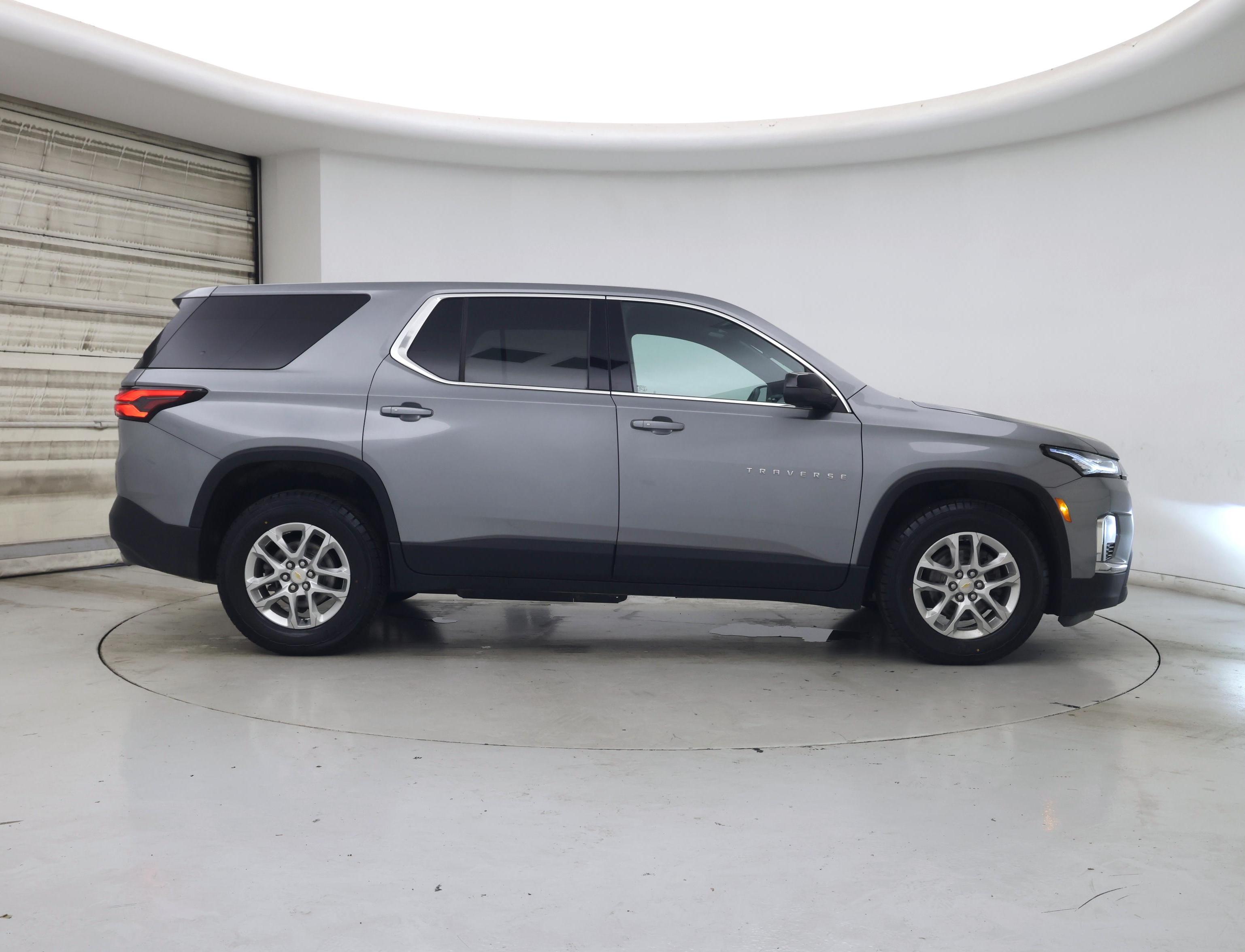 Thumbnail: 2023 Chevrolet Traverse - 7