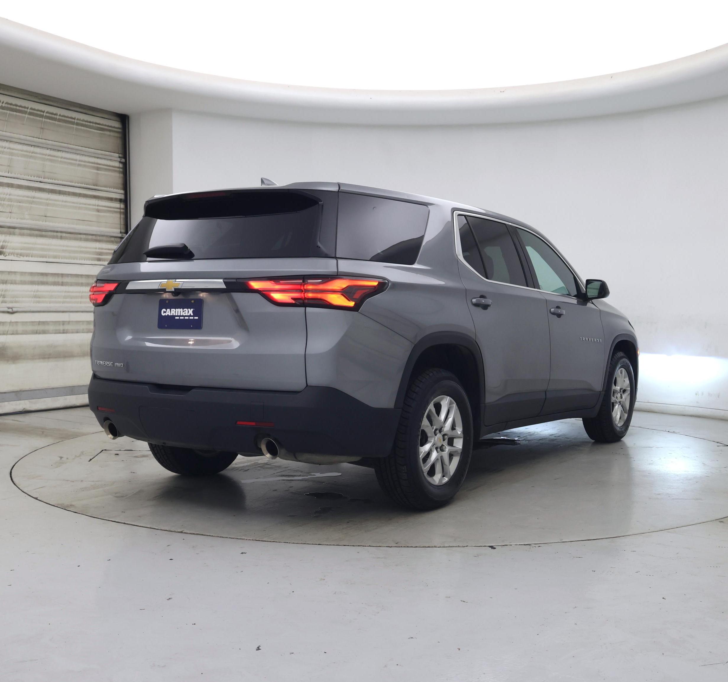 Thumbnail: 2023 Chevrolet Traverse - 8