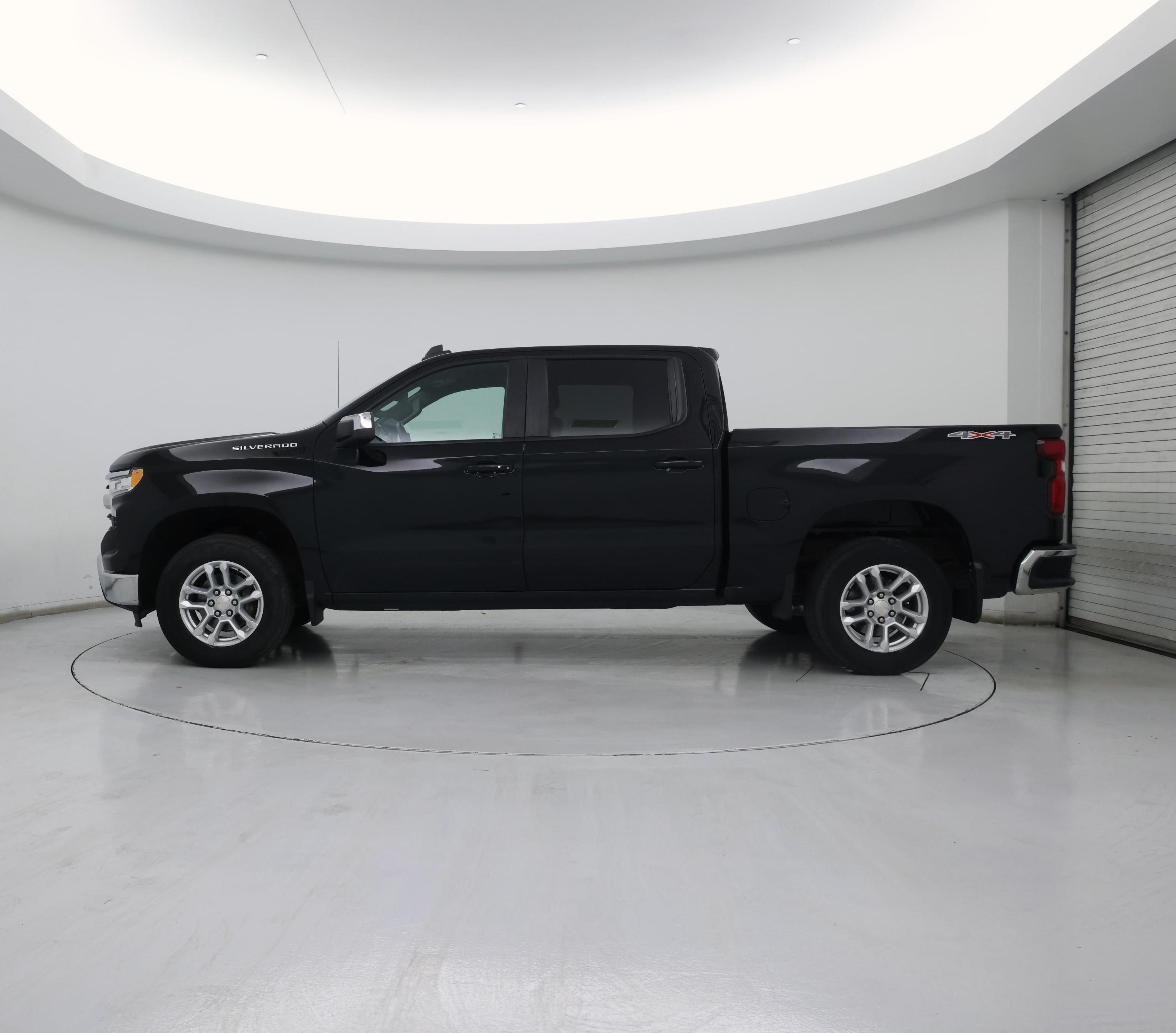 Thumbnail: 2023 Chevrolet Silverado 1500 - 3