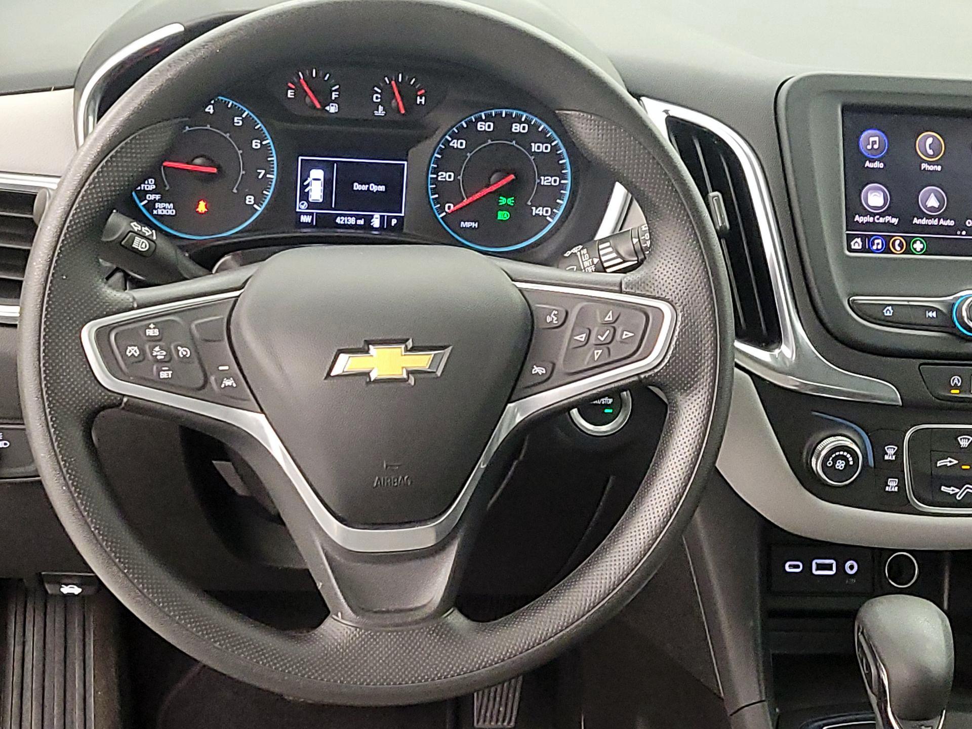 Thumbnail: 2022 Chevrolet Equinox - 10