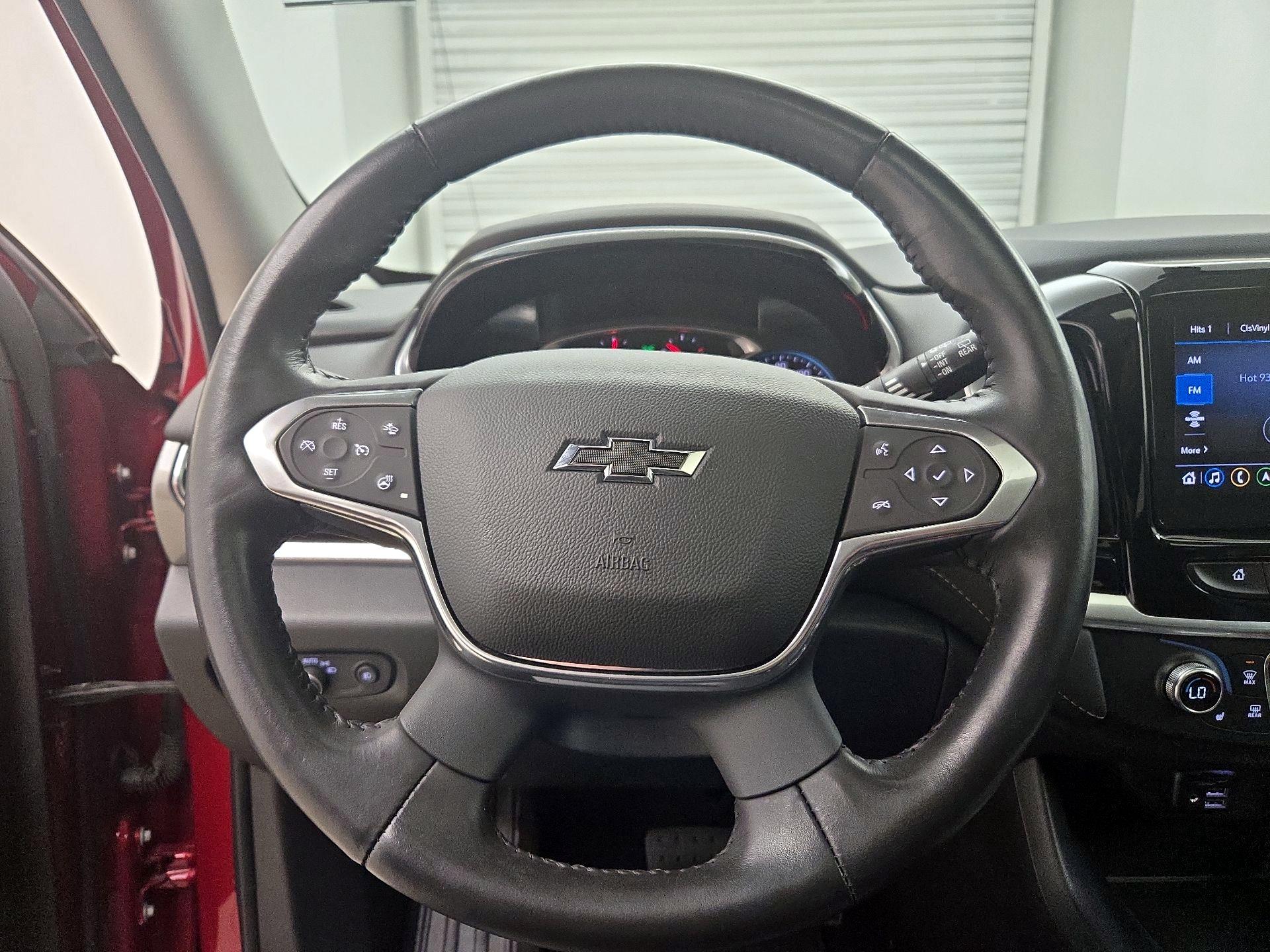 Thumbnail: 2020 Chevrolet Traverse - 10