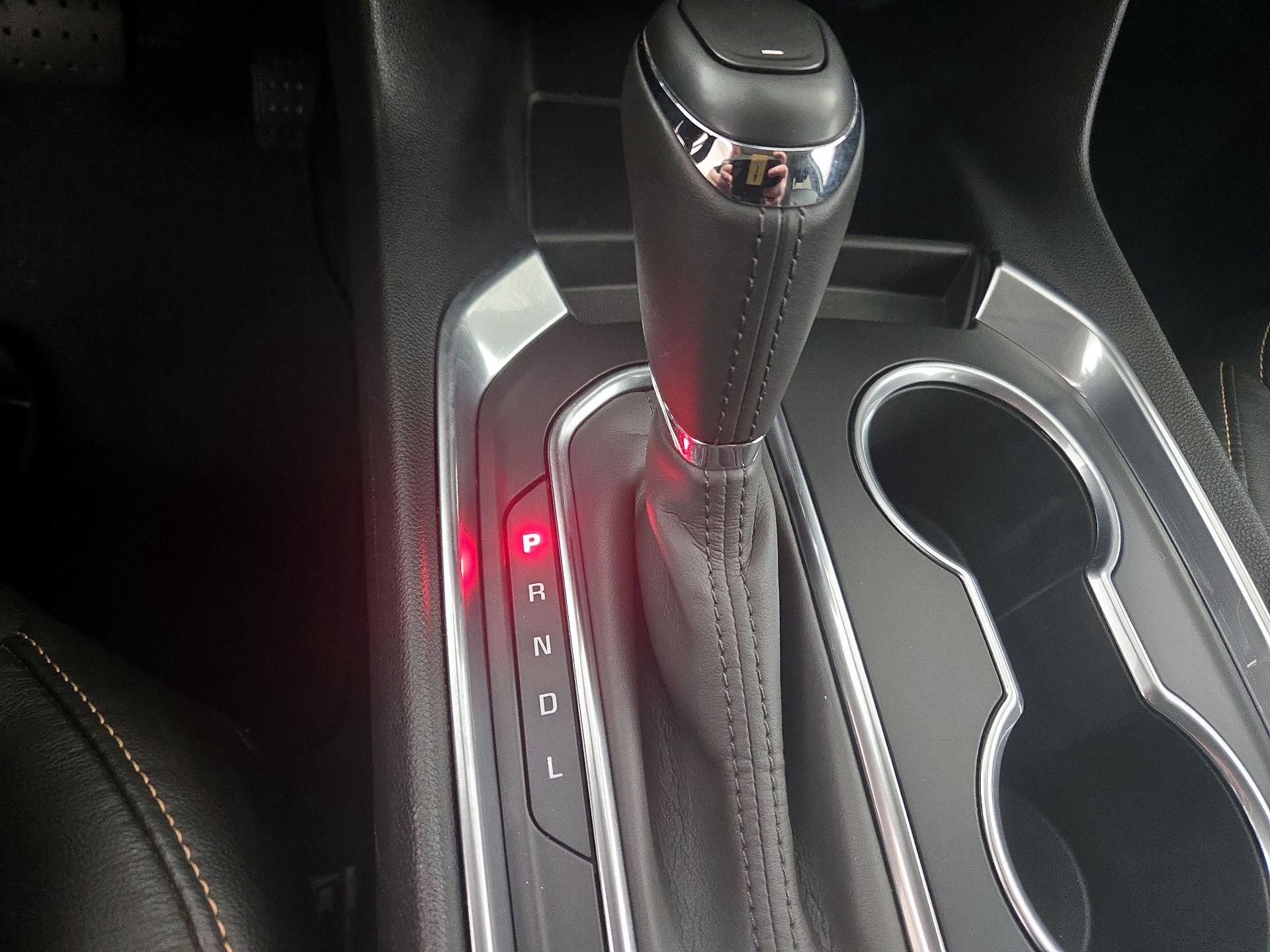 Thumbnail: 2020 Chevrolet Traverse - 17