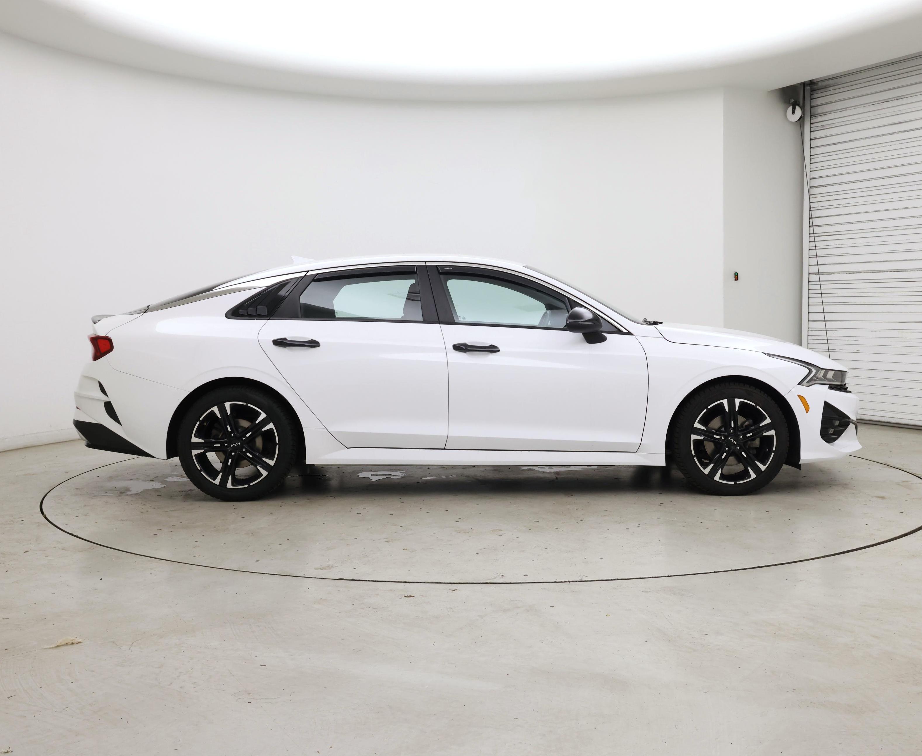 Thumbnail: 2023 Kia K5 - 7