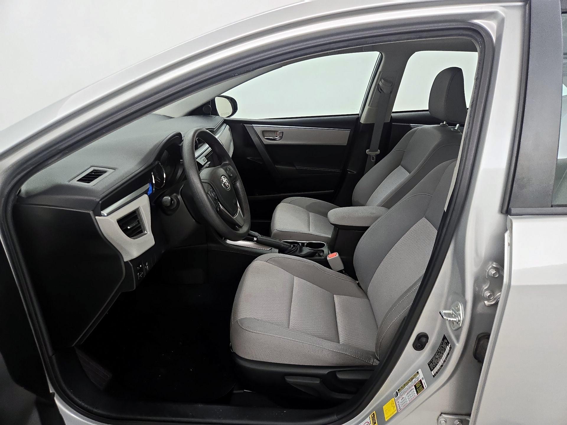 Thumbnail: 2015 Toyota Corolla - 11