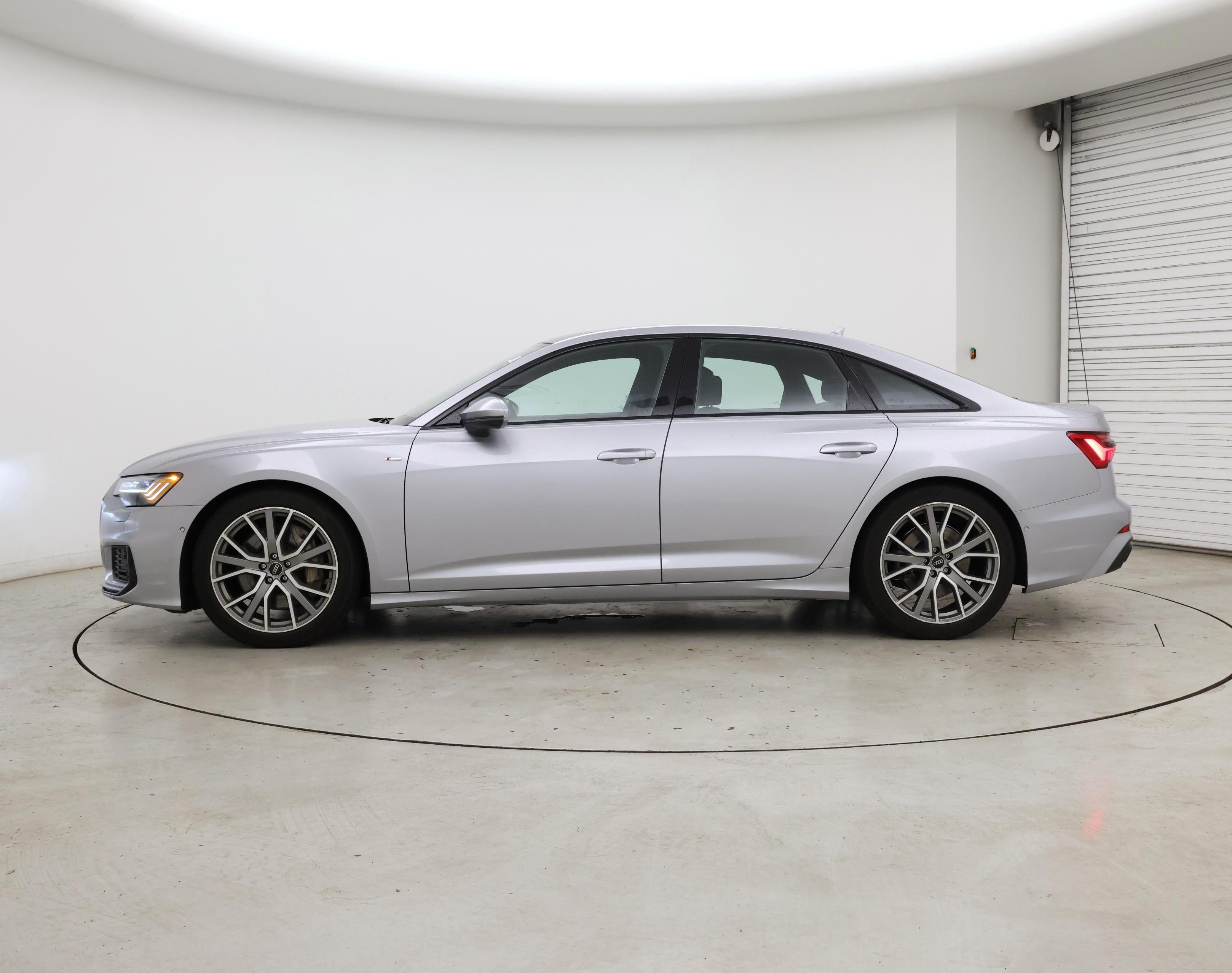 Thumbnail: 2022 Audi A6 - 3