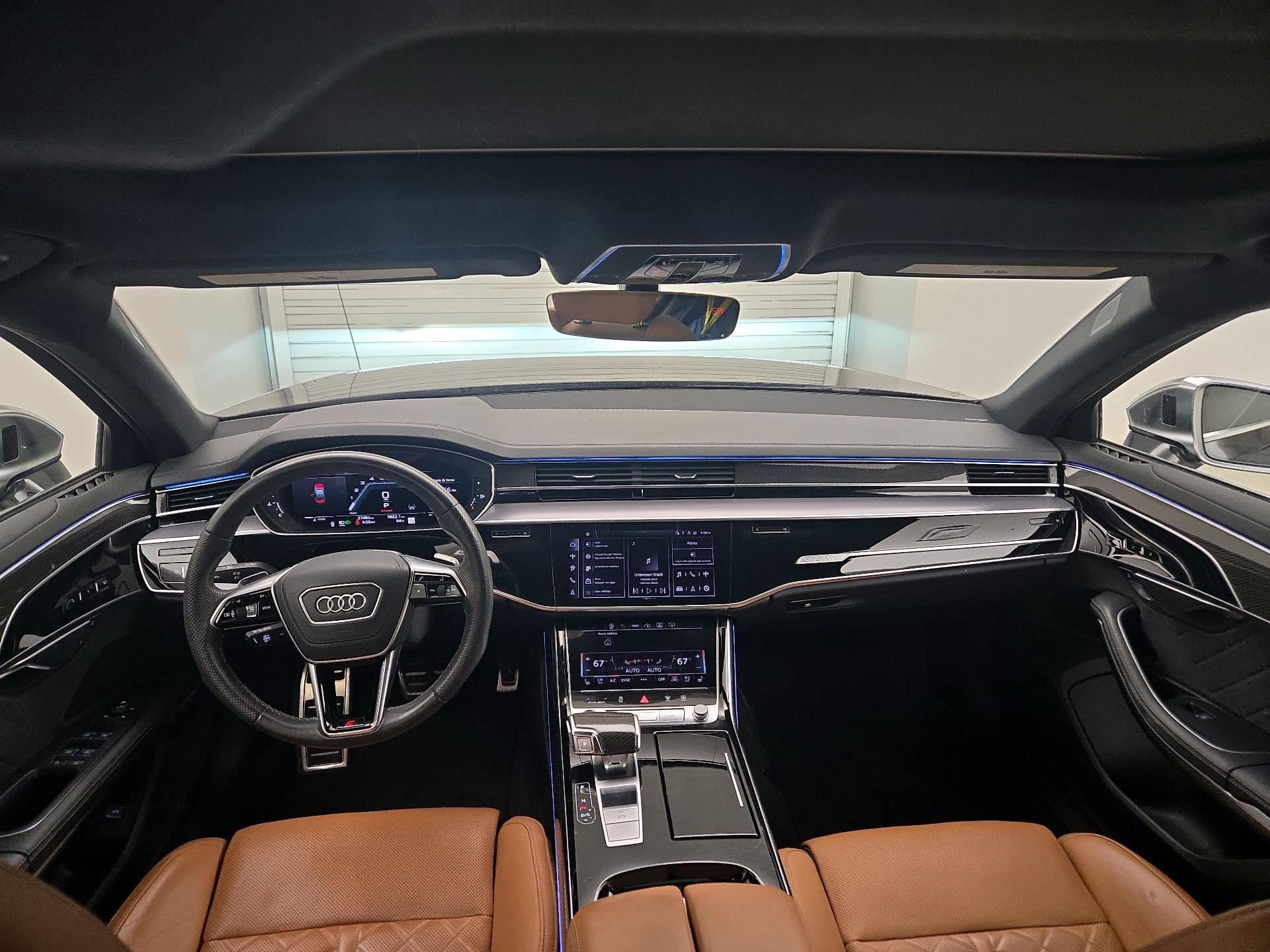 Thumbnail: 2024 Audi S8 - 9
