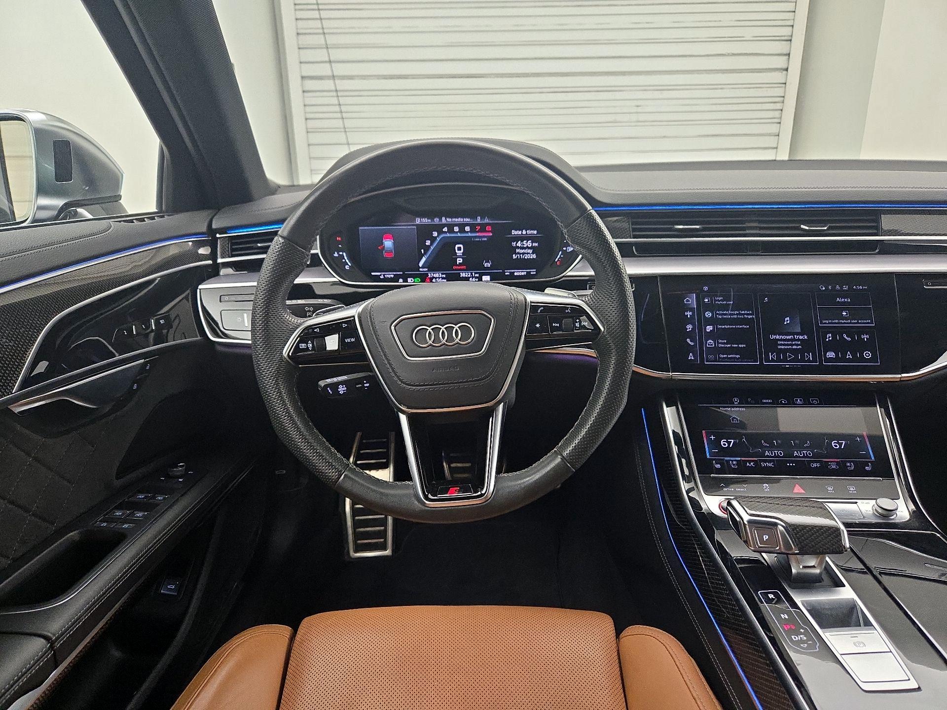 Thumbnail: 2024 Audi S8 - 10