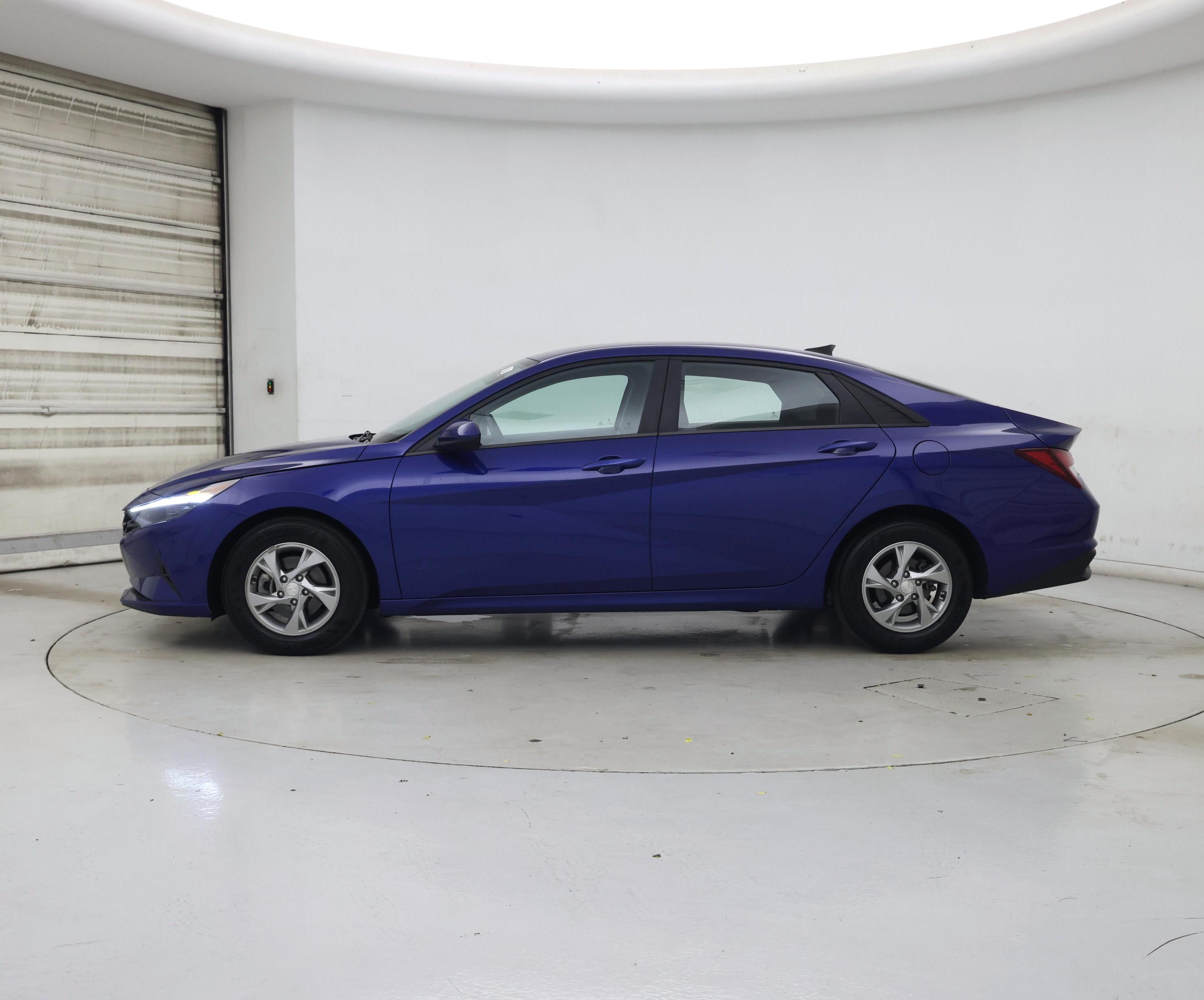 Thumbnail: 2023 Hyundai Elantra - 3
