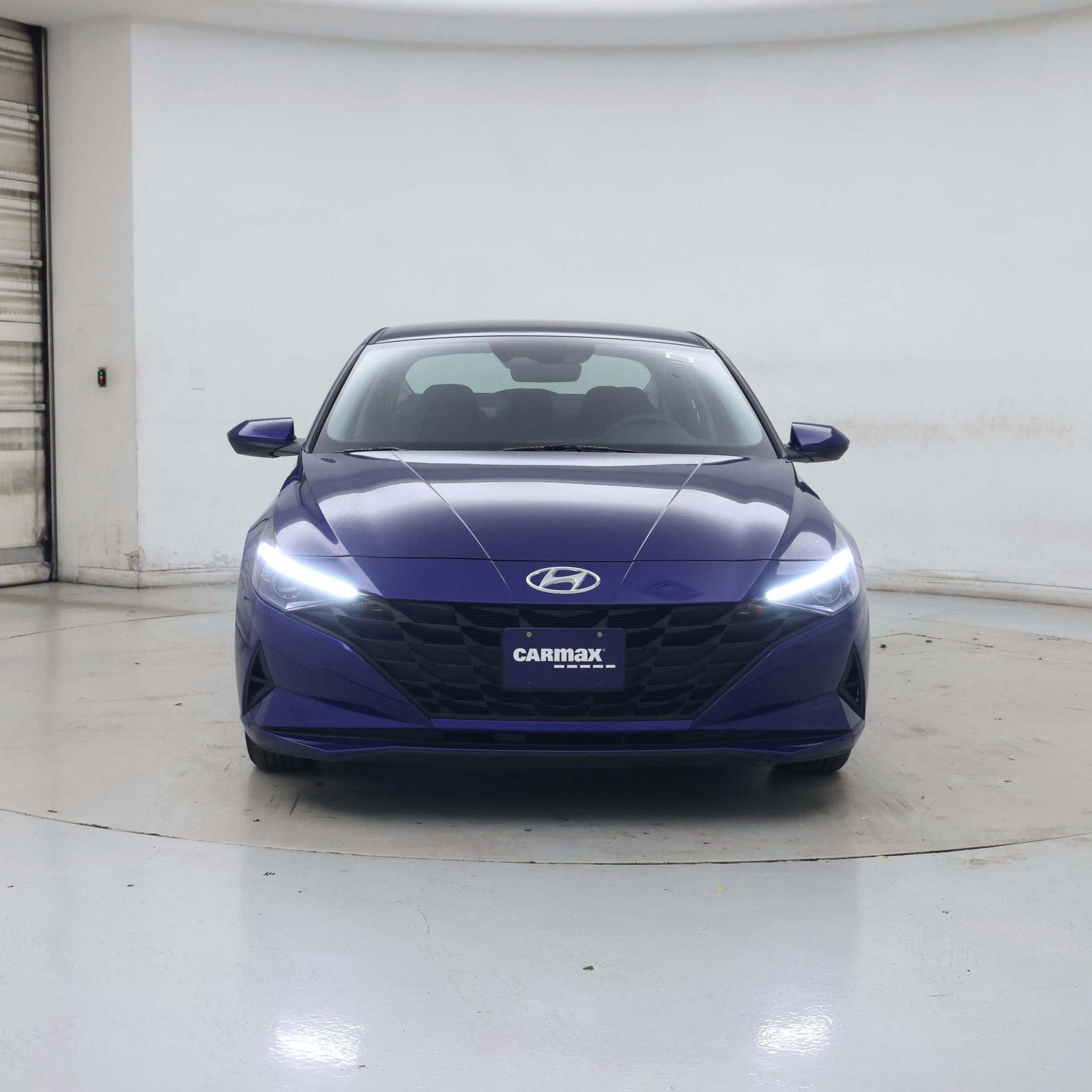 Thumbnail: 2023 Hyundai Elantra - 5