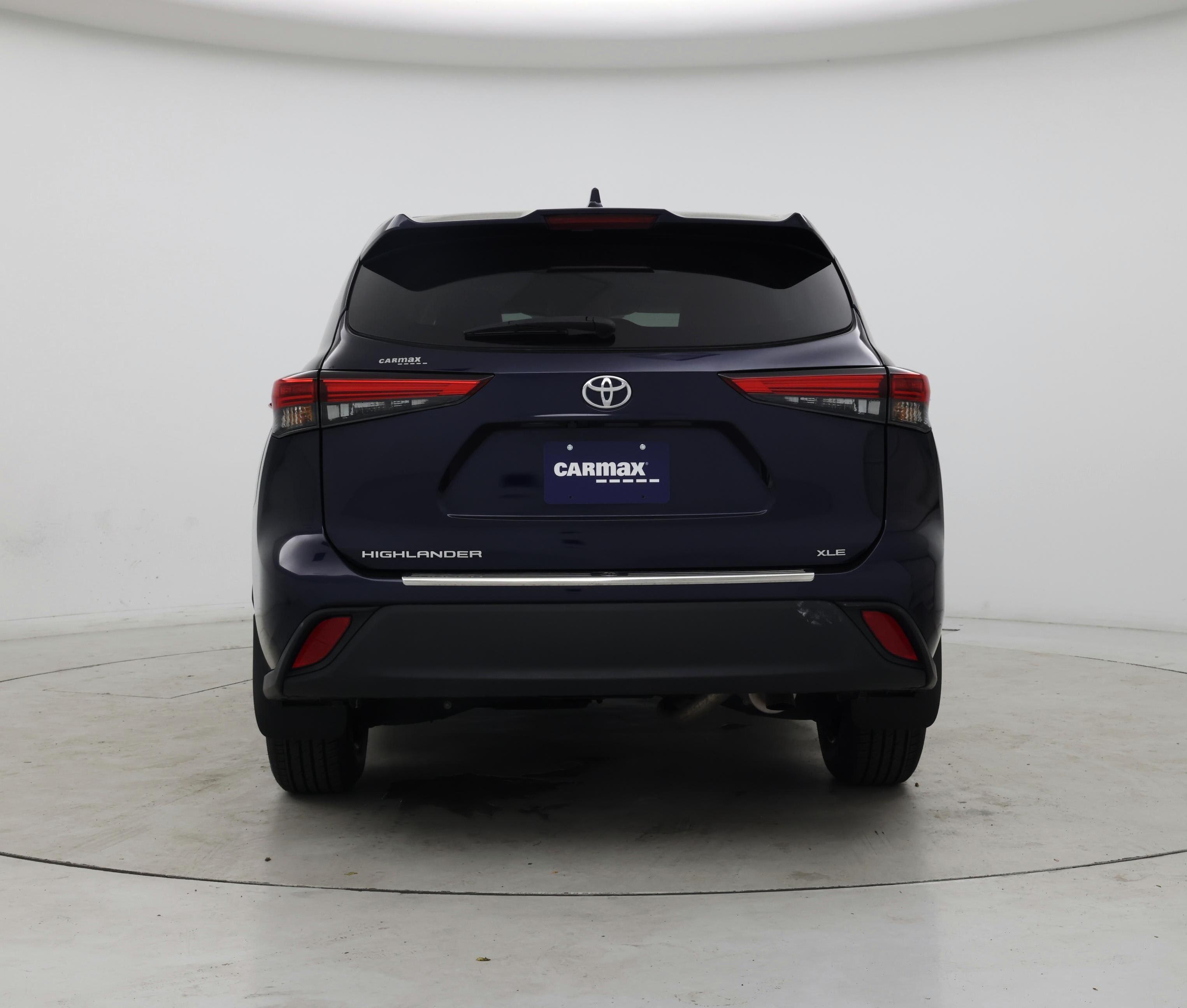 Thumbnail: 2023 Toyota Highlander - 6