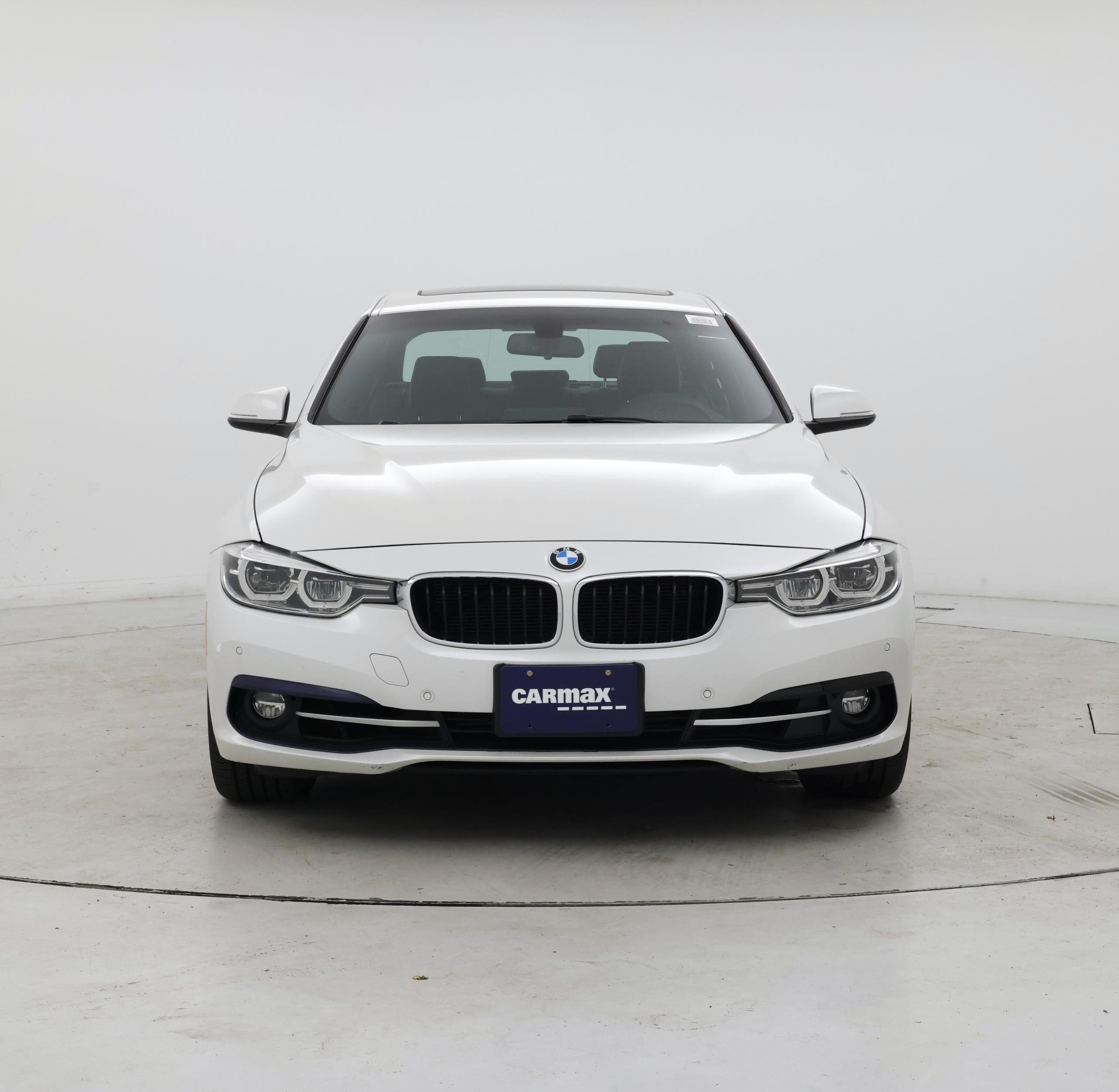 Thumbnail: 2016 BMW 3 Series - 5