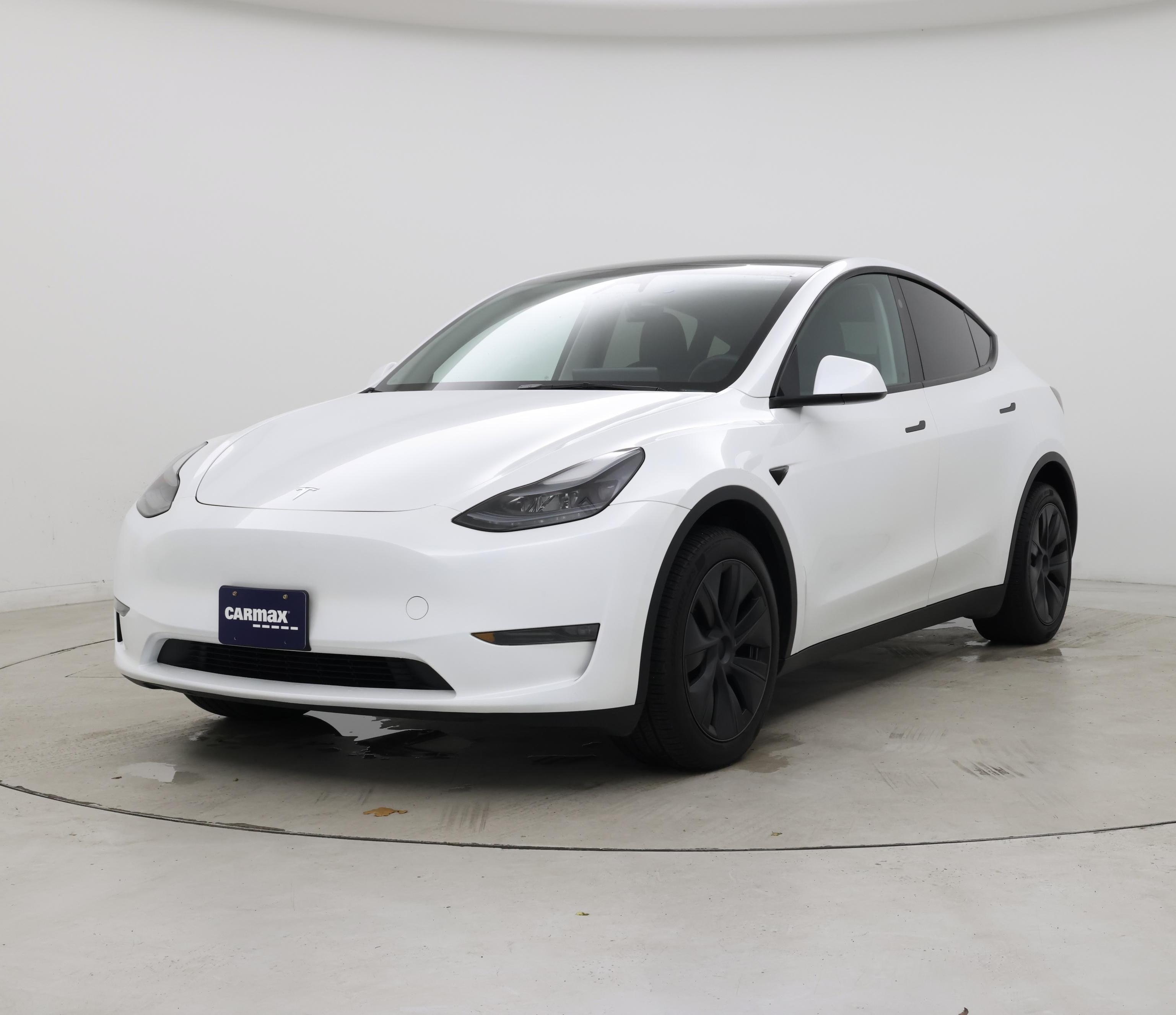 Thumbnail: 2025 Tesla Model Y - 4