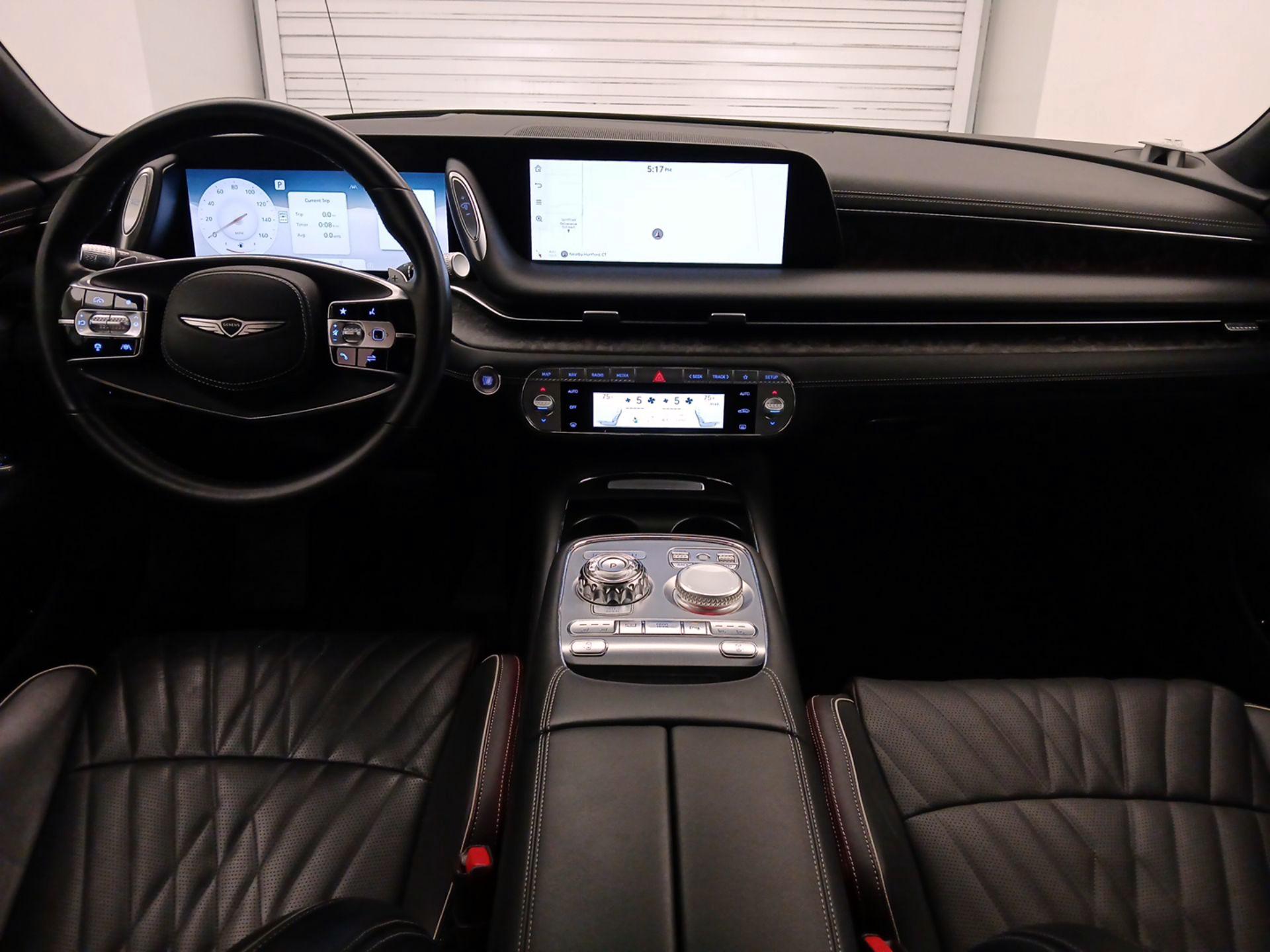 Thumbnail: 2023 Genesis G90 - 9