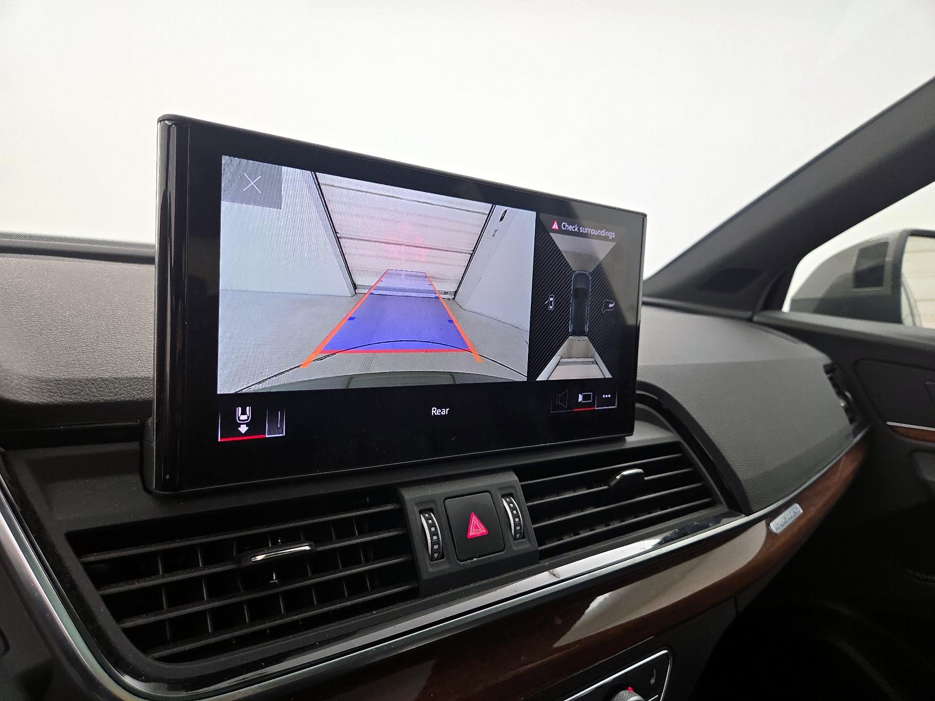 Thumbnail: 2023 Audi Q5 - 14