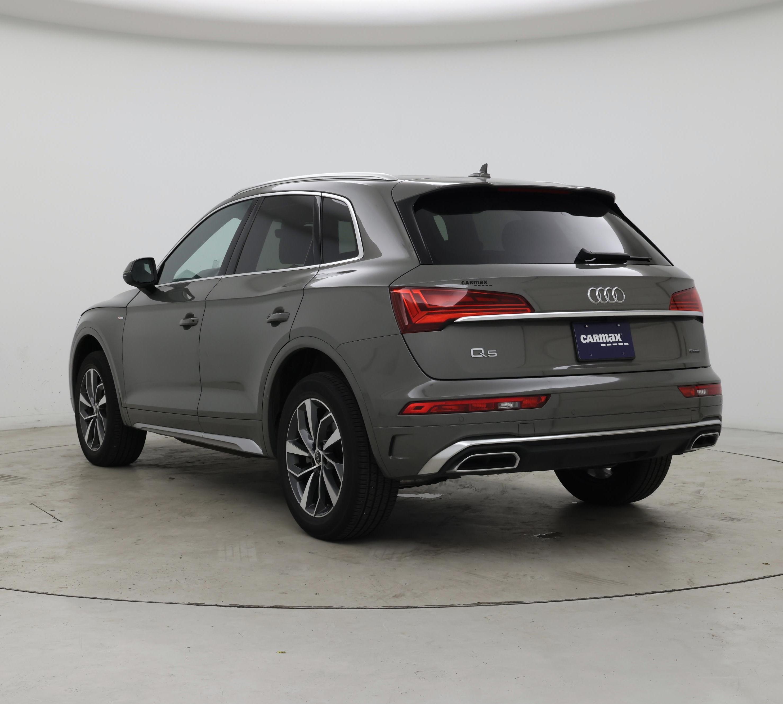 Thumbnail: 2023 Audi Q5 - 2