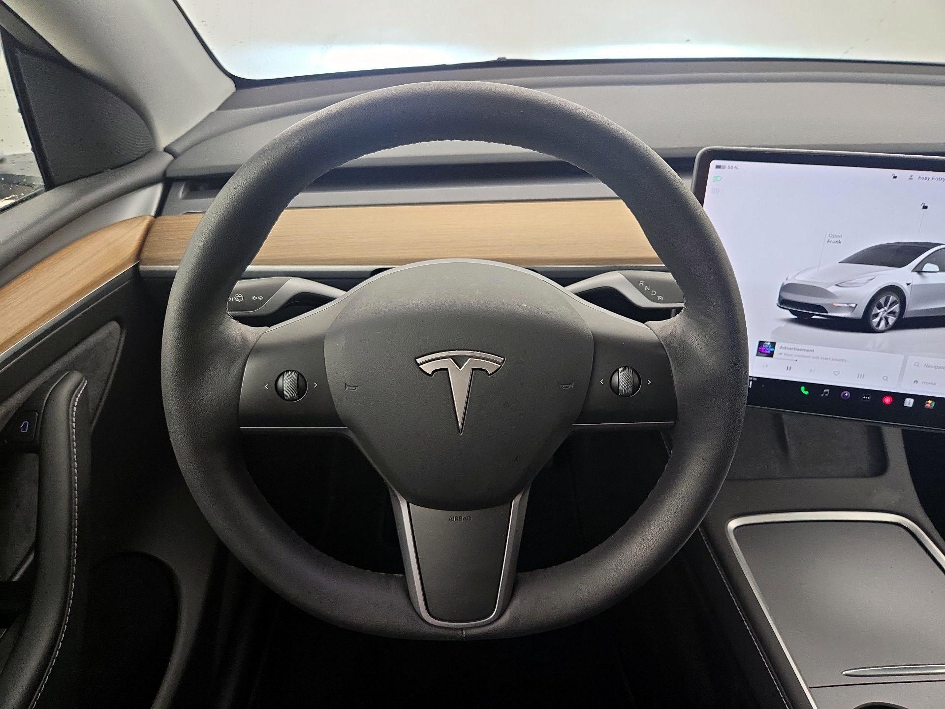 Thumbnail: 2023 Tesla Model Y - 10