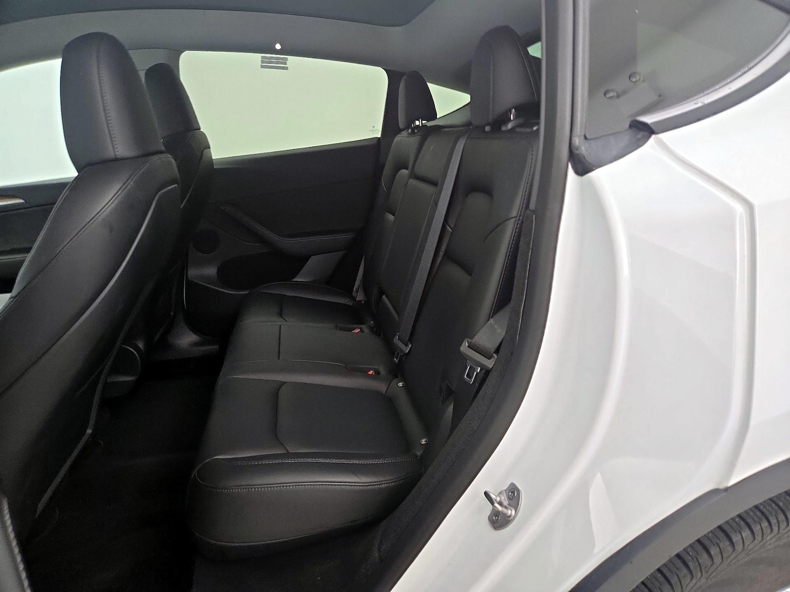 2023 Tesla Model Y Long Range - Photo 20