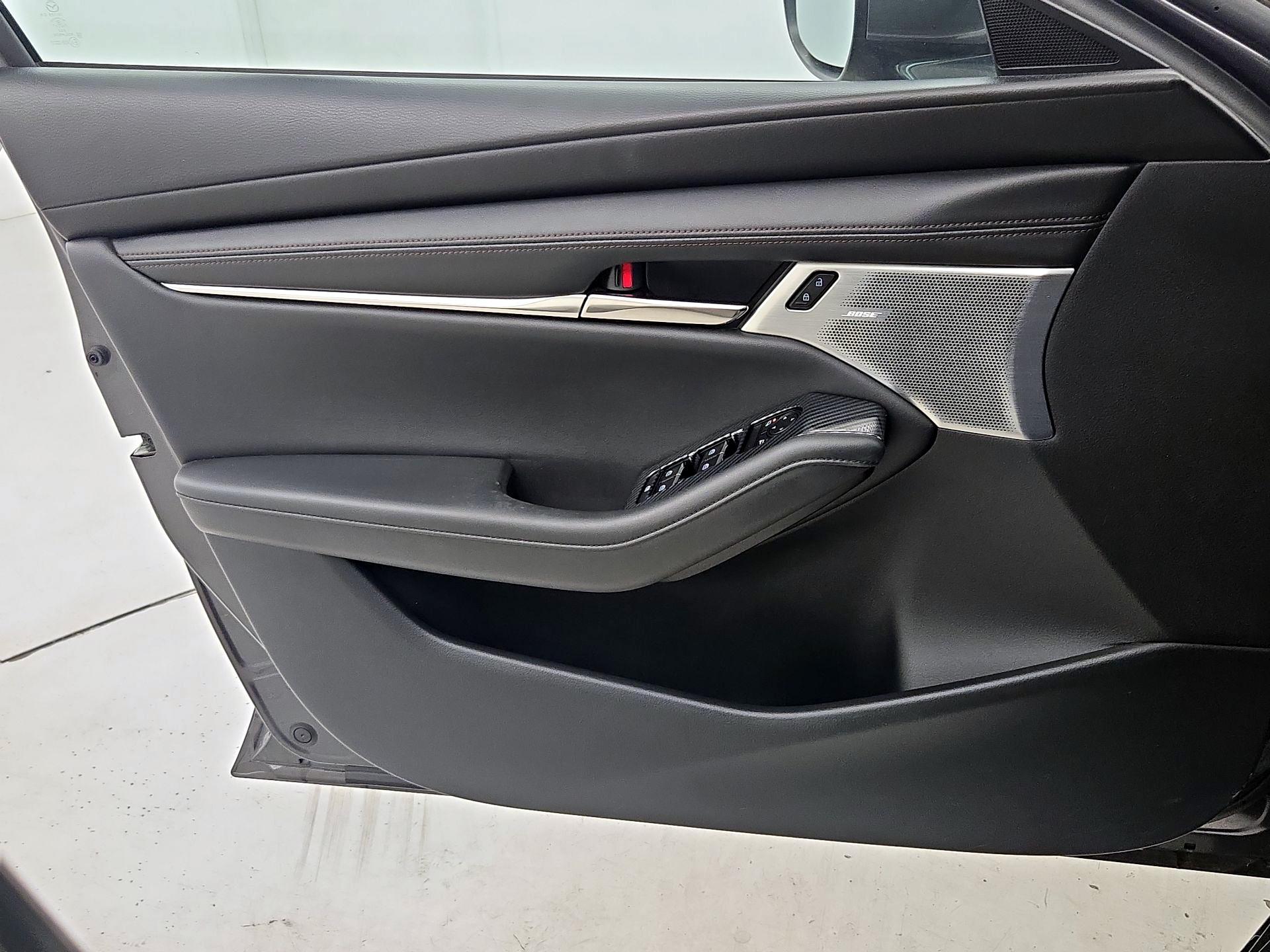 Thumbnail: 2023 Mazda Mazda3 - 12