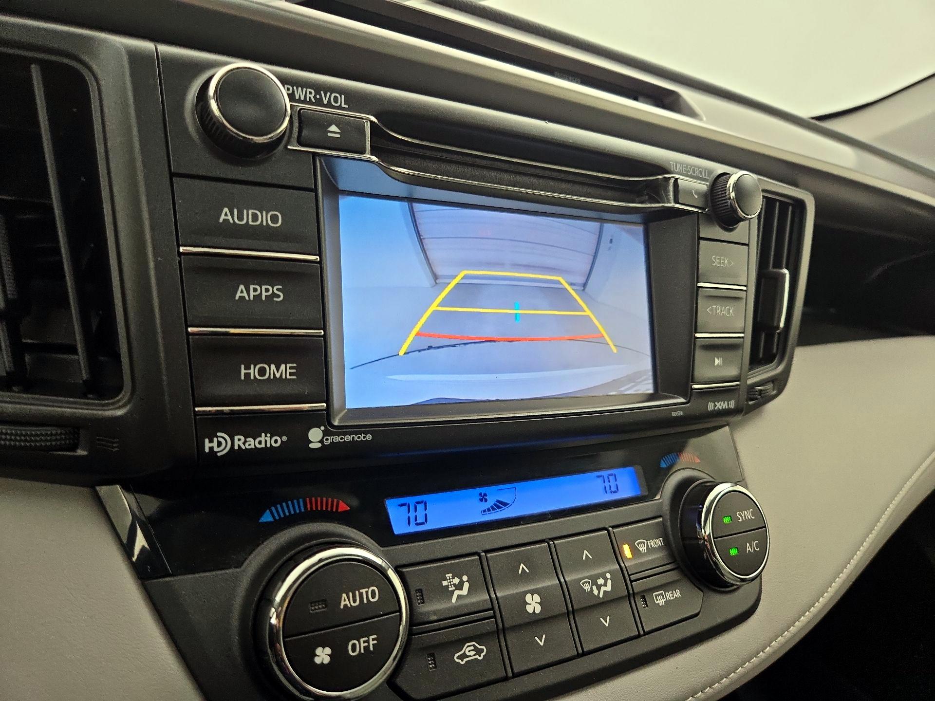 Thumbnail: 2016 Toyota RAV4 - 14