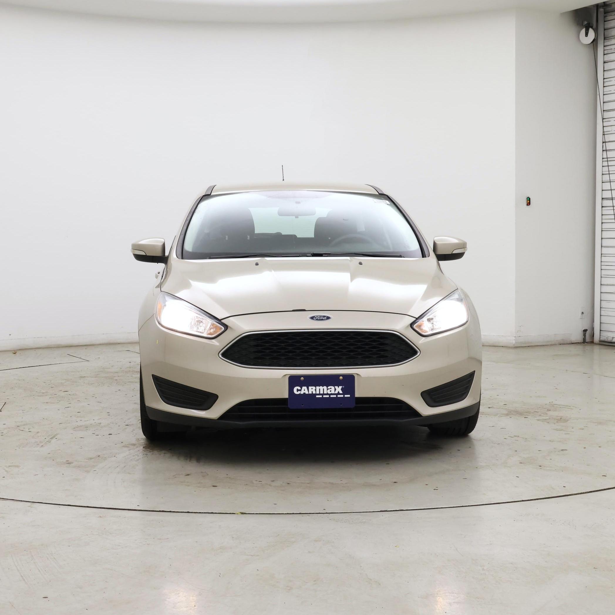 Thumbnail: 2017 Ford Focus - 5