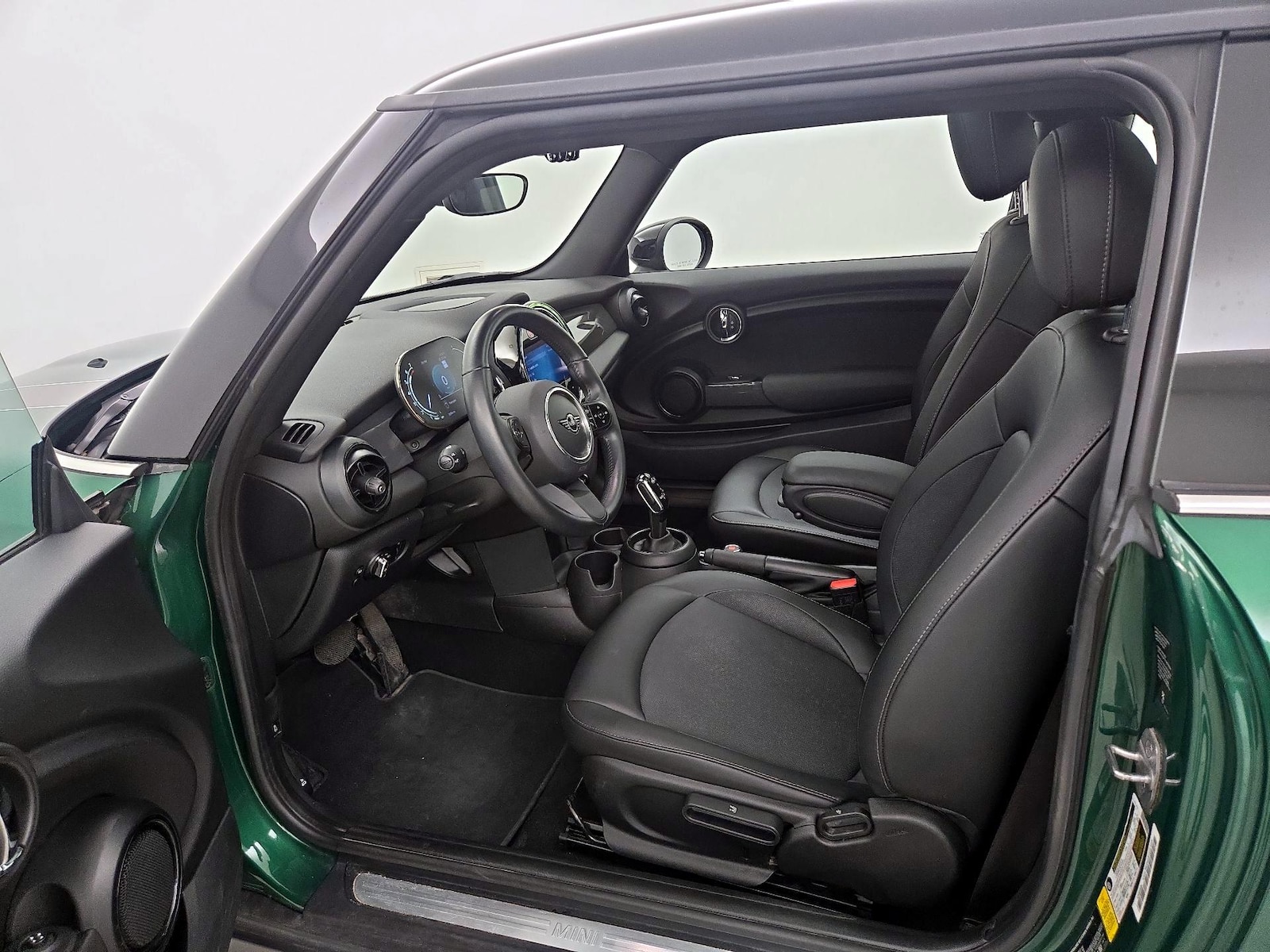 2022 MINI Hardtop 2 Door Oxford Edition - Photo 12