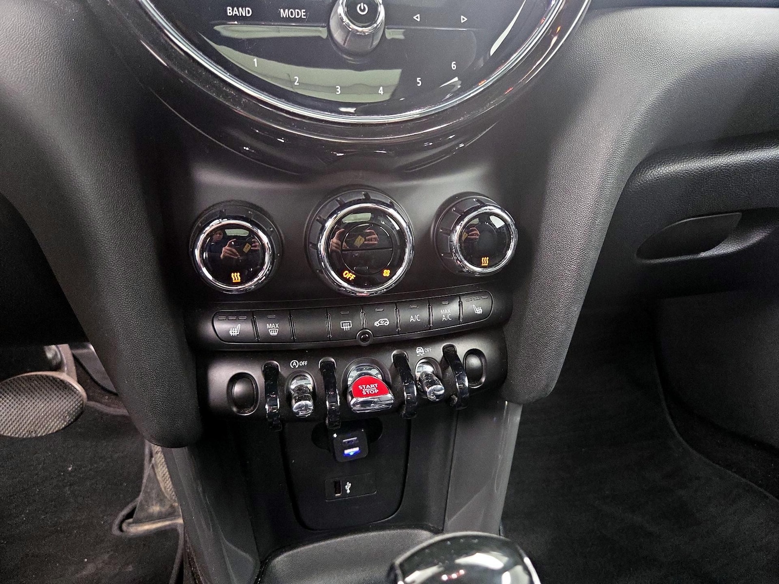 2022 MINI Hardtop 2 Door Oxford Edition - Photo 17
