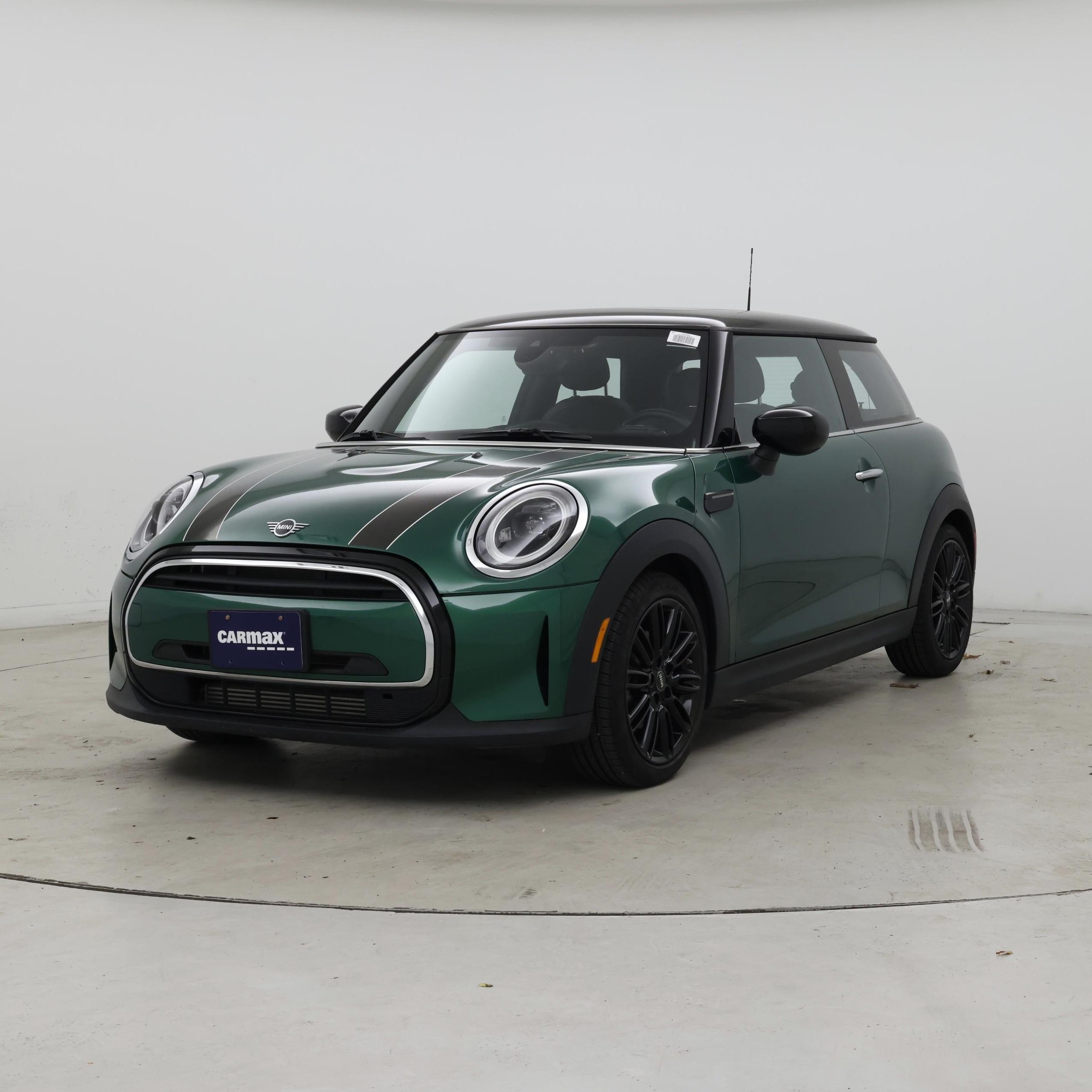Thumbnail: 2022 MINI Cooper Hardtop - 4