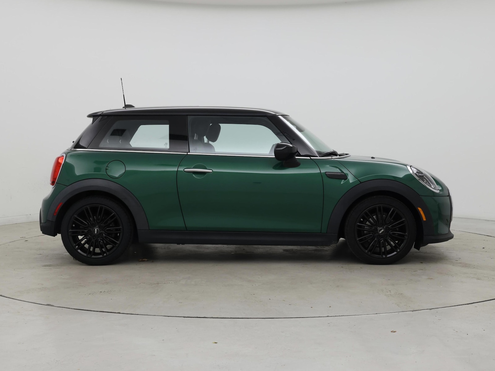 2022 MINI Hardtop 2 Door Oxford Edition - Photo 8