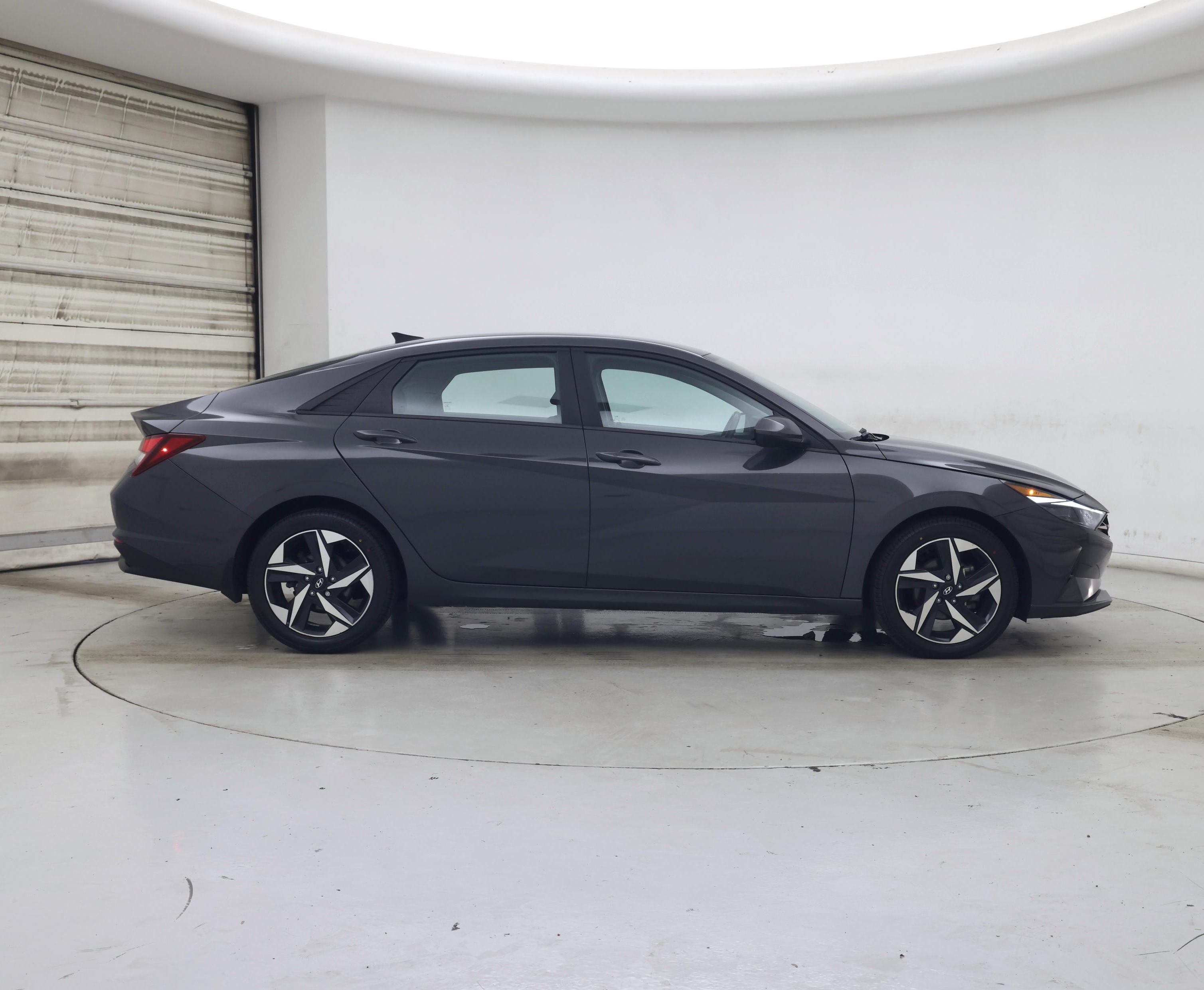 Thumbnail: 2023 Hyundai Elantra - 7