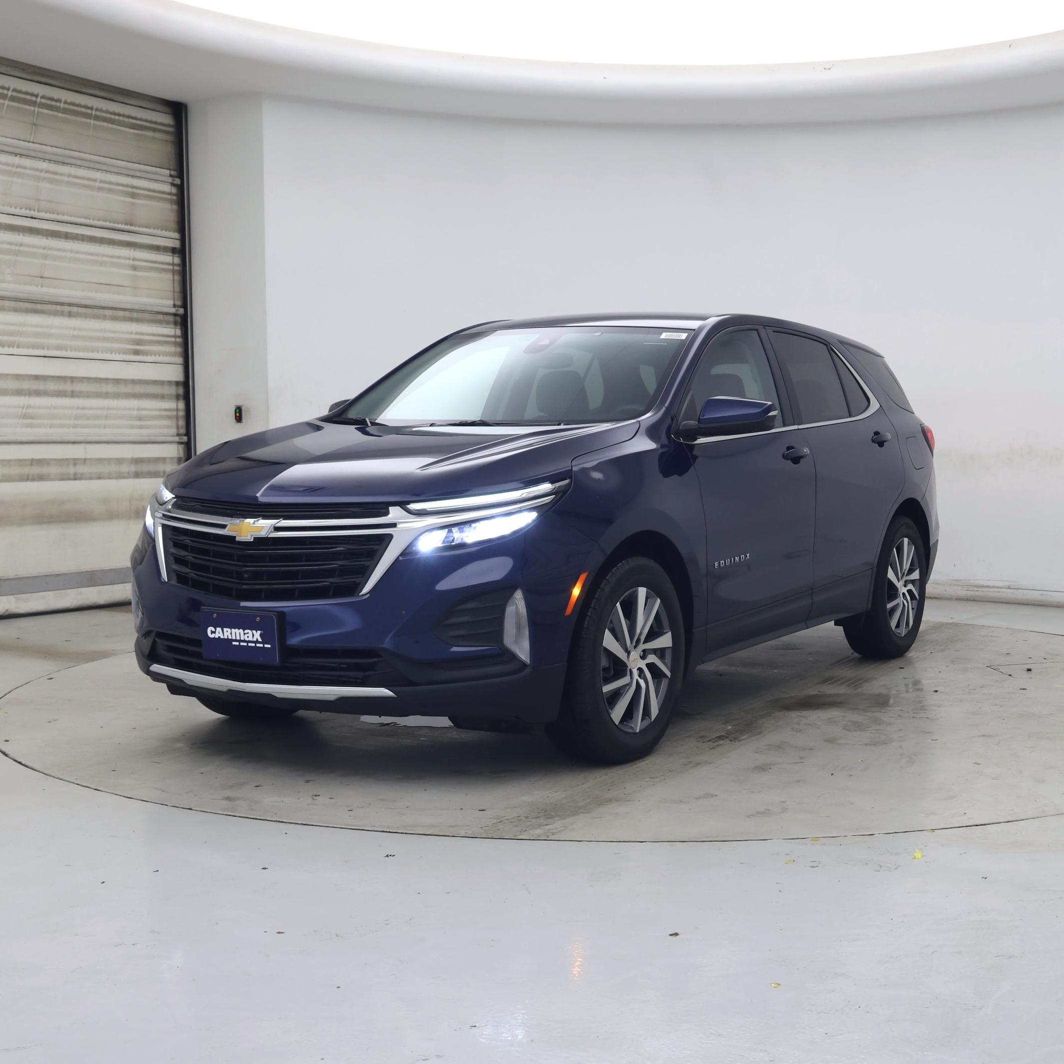 Thumbnail: 2022 Chevrolet Equinox - 4