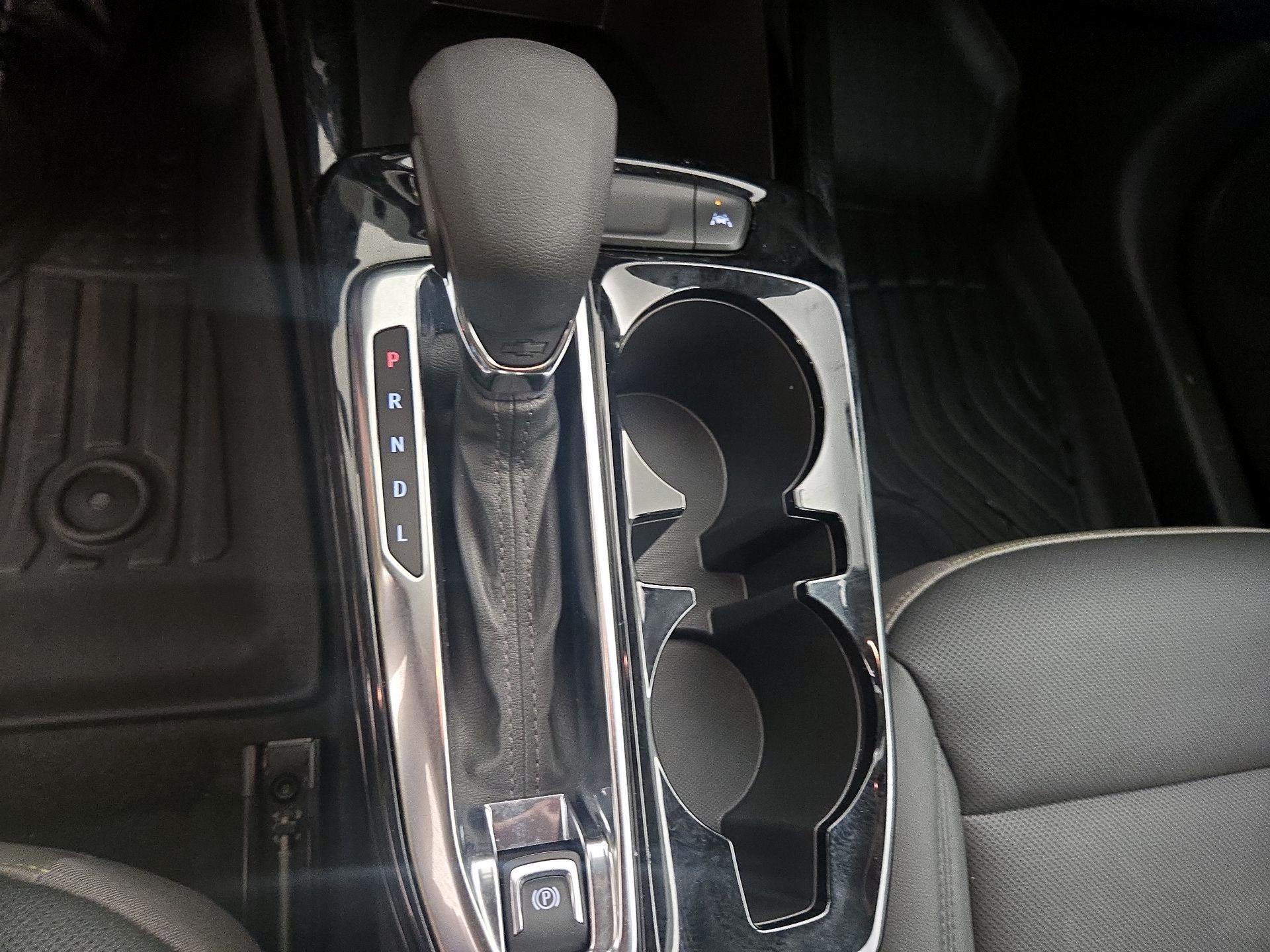 Thumbnail: 2025 Chevrolet Trax - 17